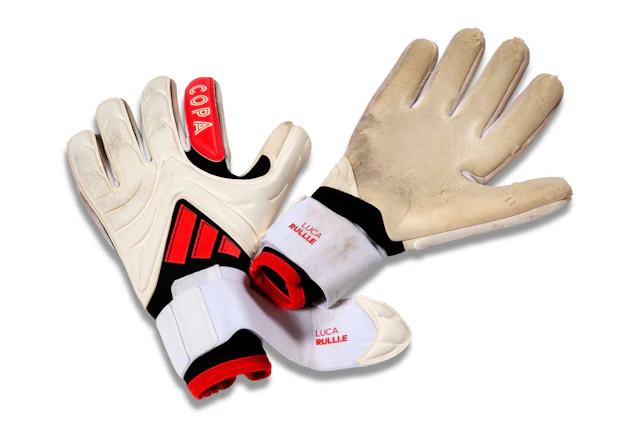 Football: Geronimo RULLI.