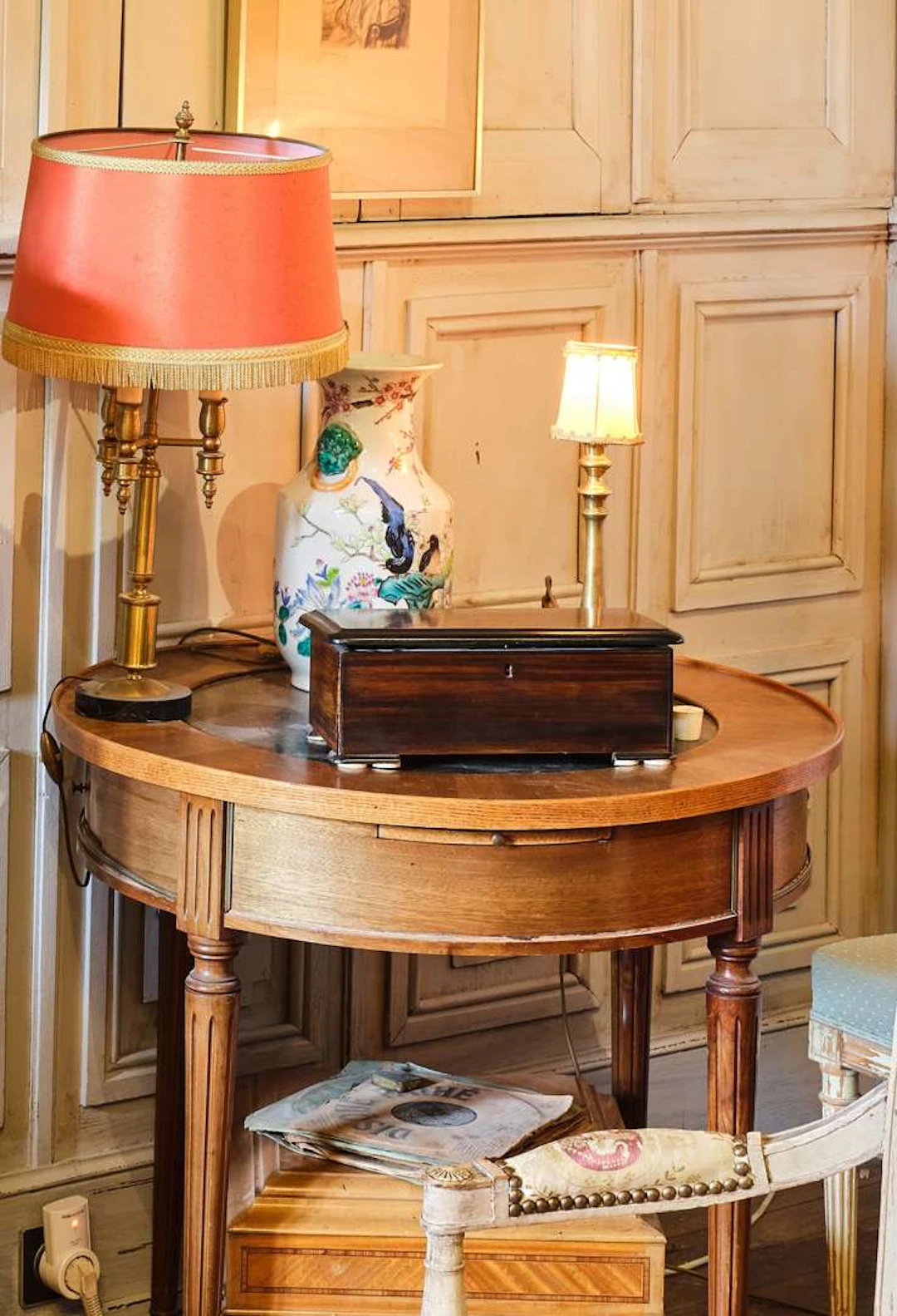 Side table, made of inlaid wood