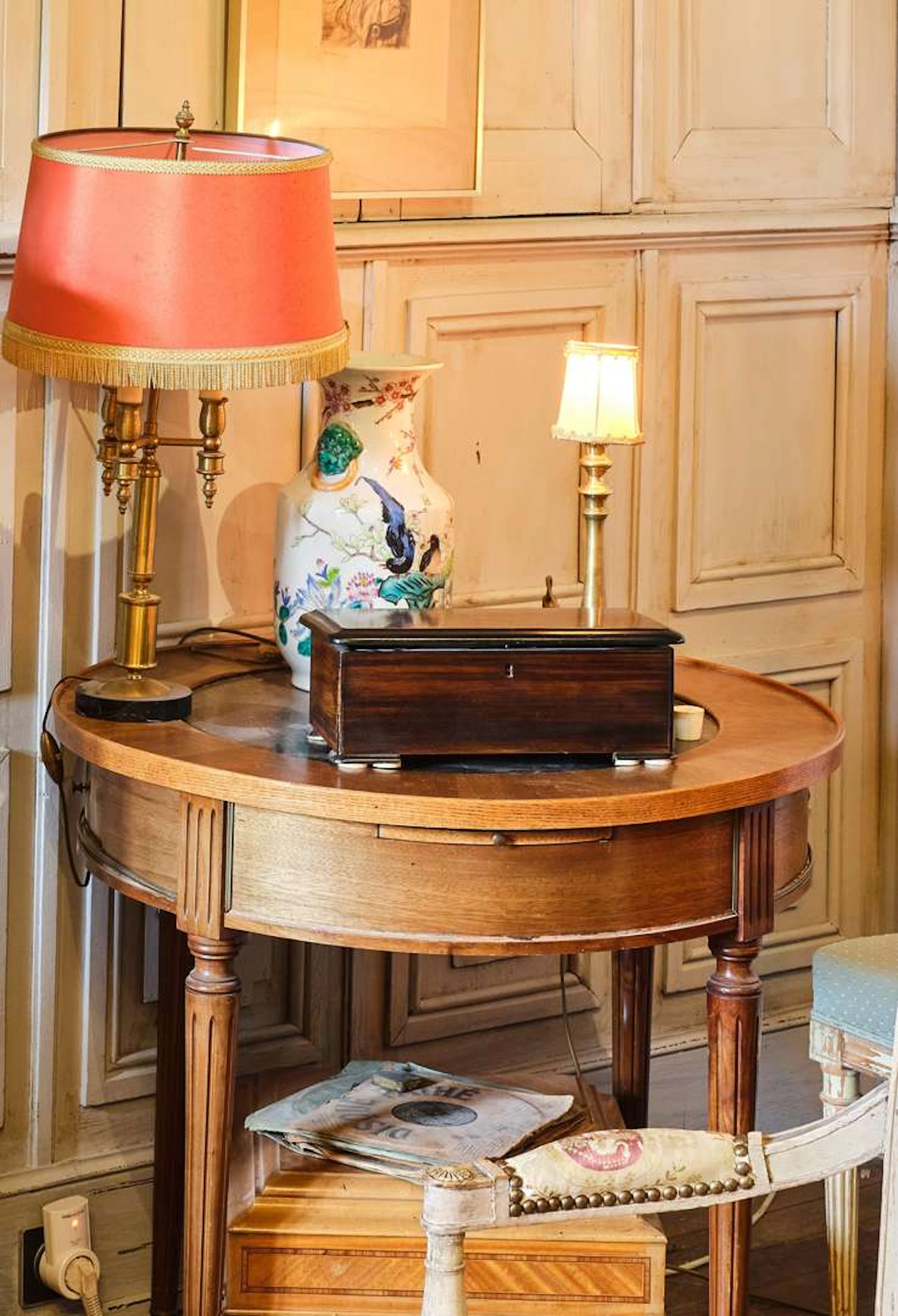 Side table, made of inlaid wood