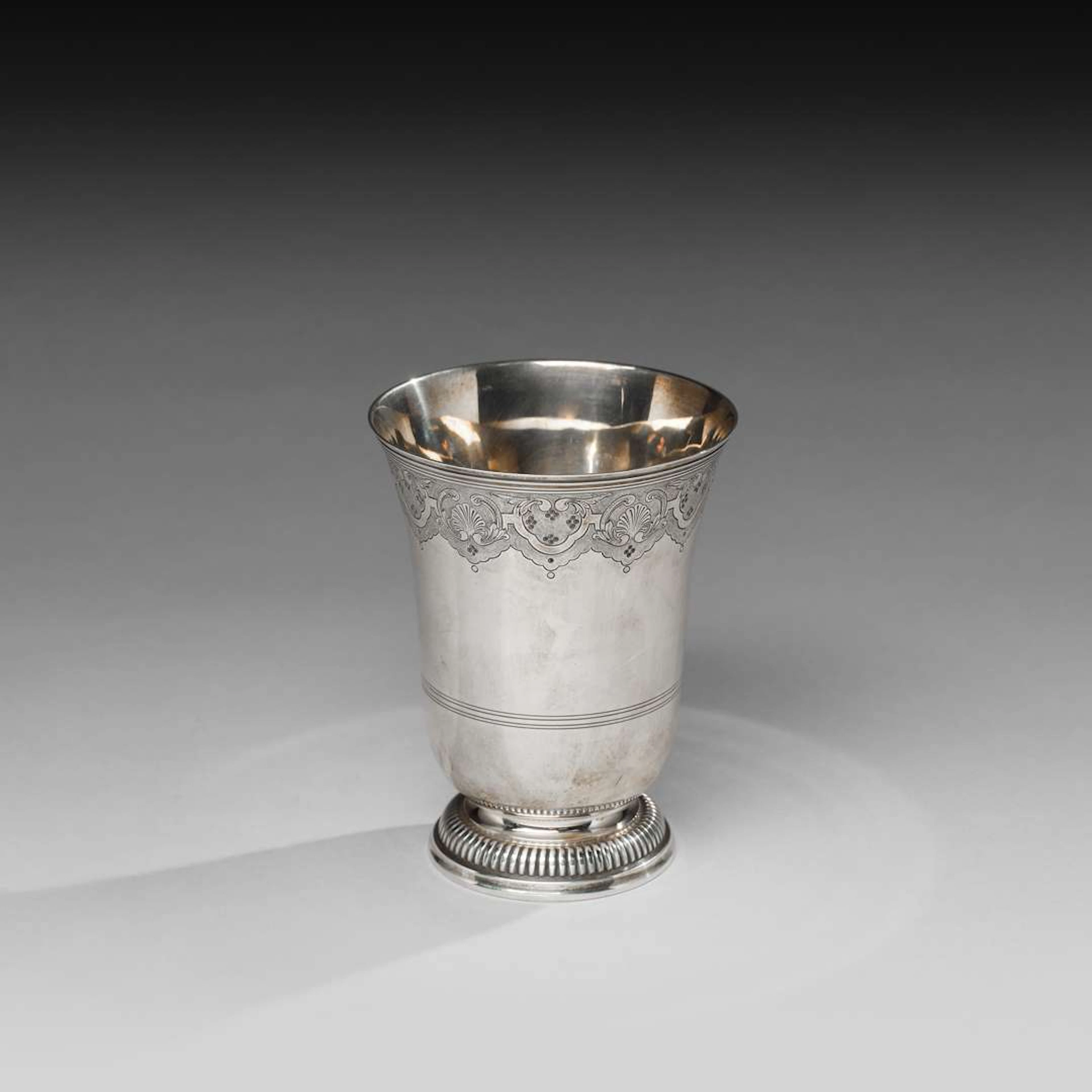 PUIFORCAT, Large tulip-shaped silver bowl.
