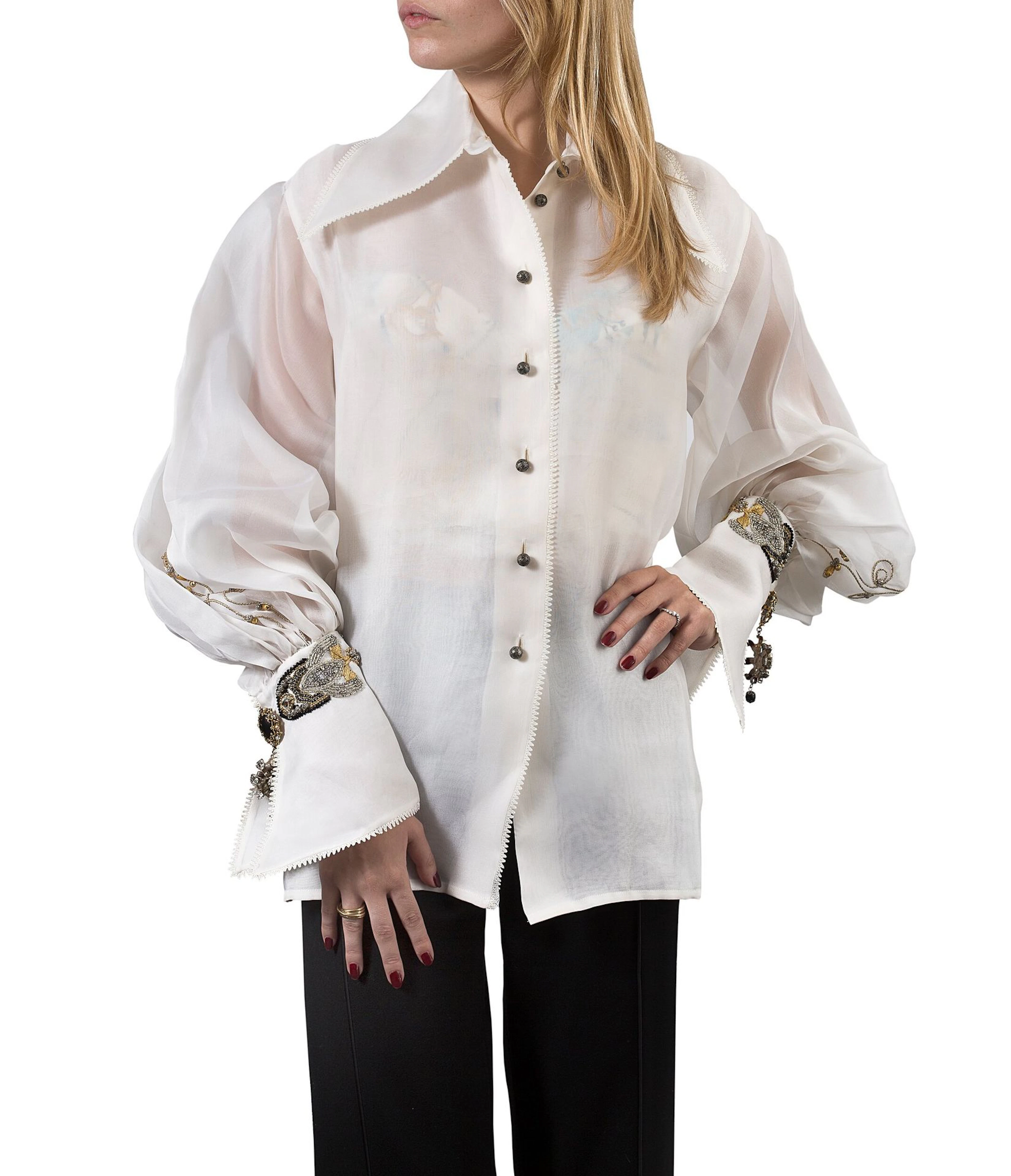 CHRISTIAN DIOR BOUTIQUE - Lot 408