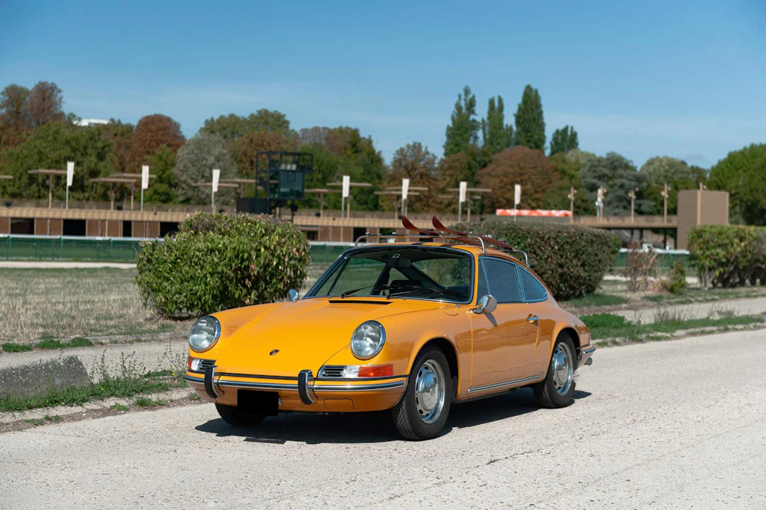 1969 – Porsche 911 T, Chassis No. 119121415 US registration certificate