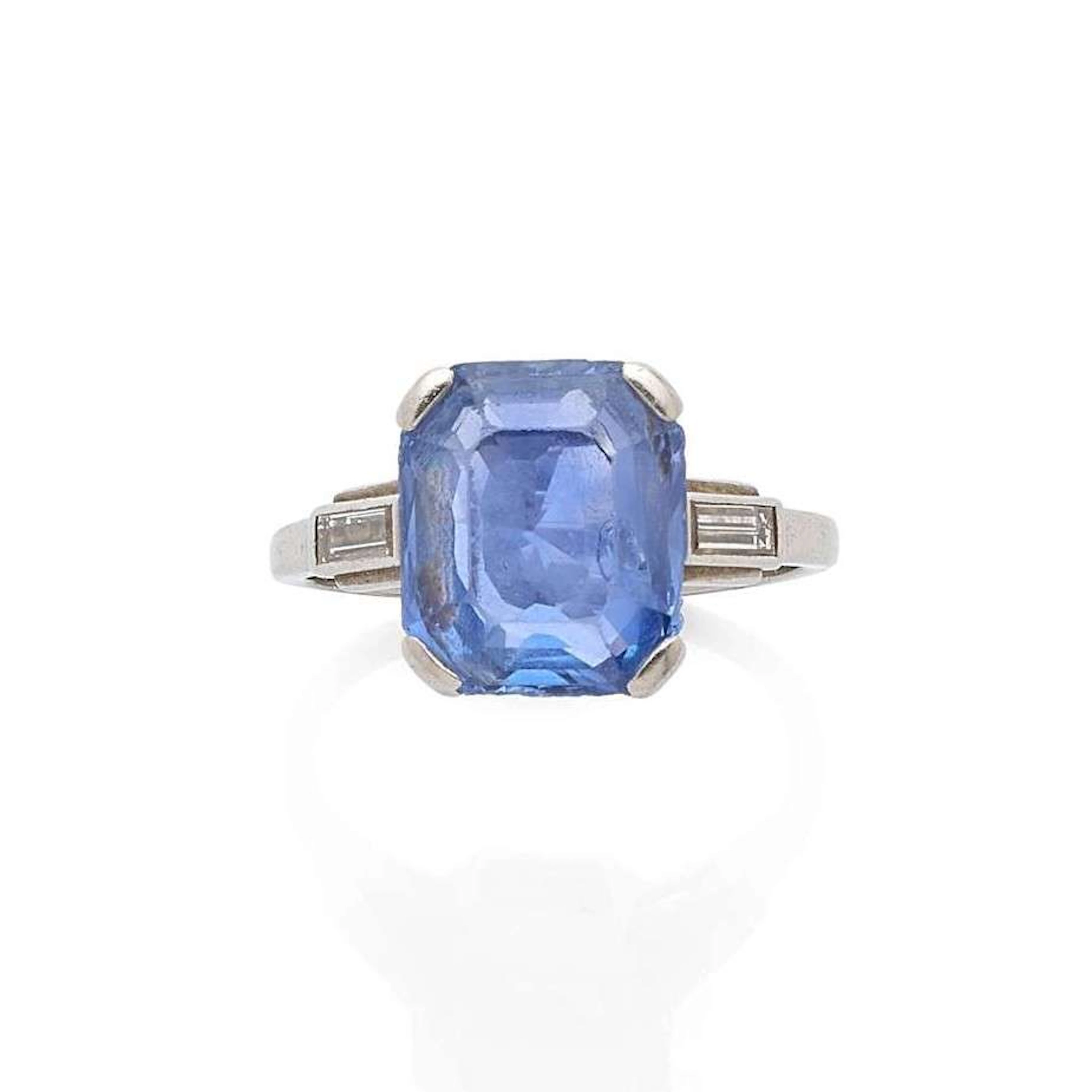 MAUBOUSSIN, “Sapphire” Ring