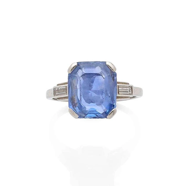 MAUBOUSSIN, “Sapphire” Ring