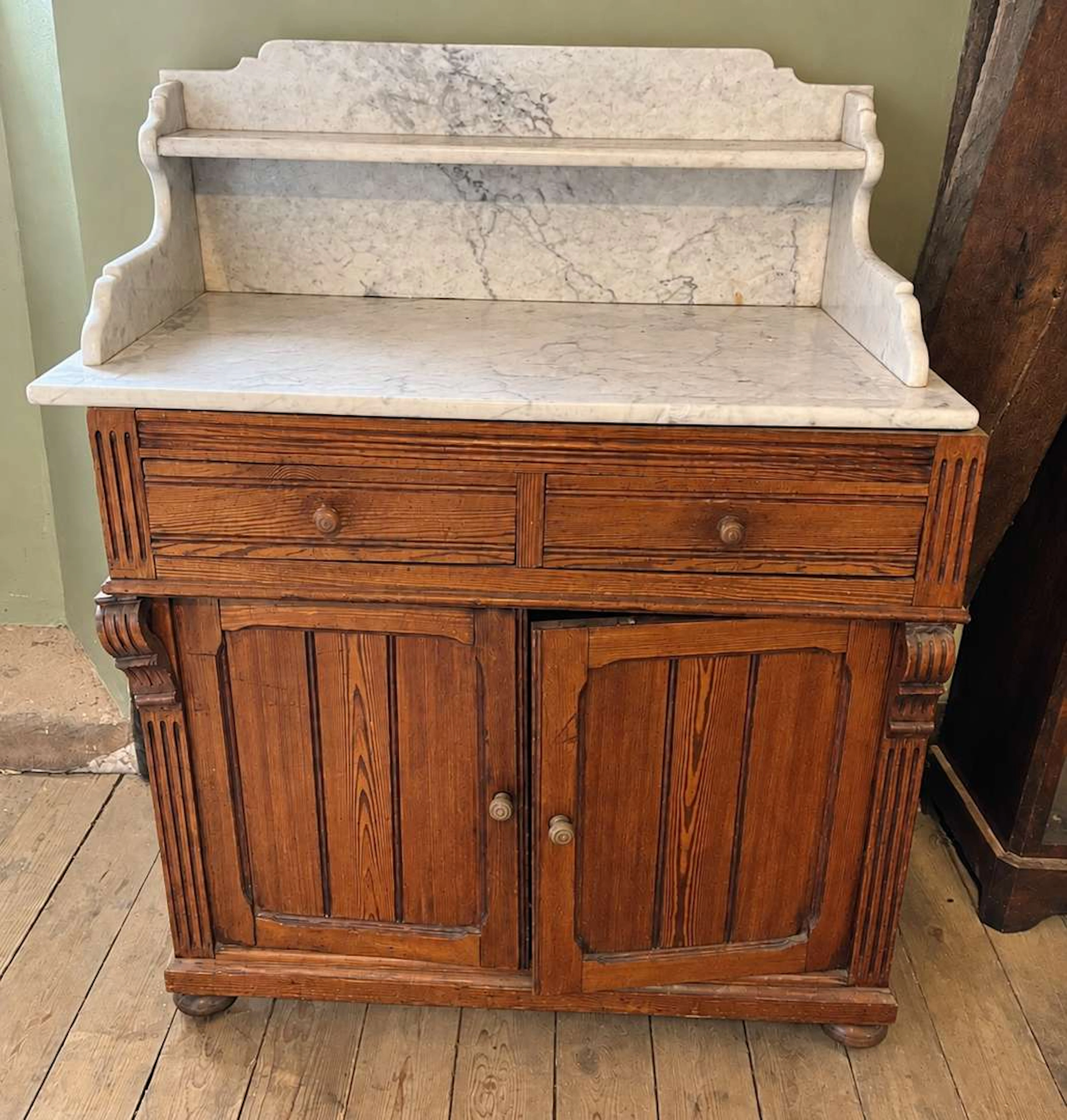 Set of two dressing tables, made of moulded wood