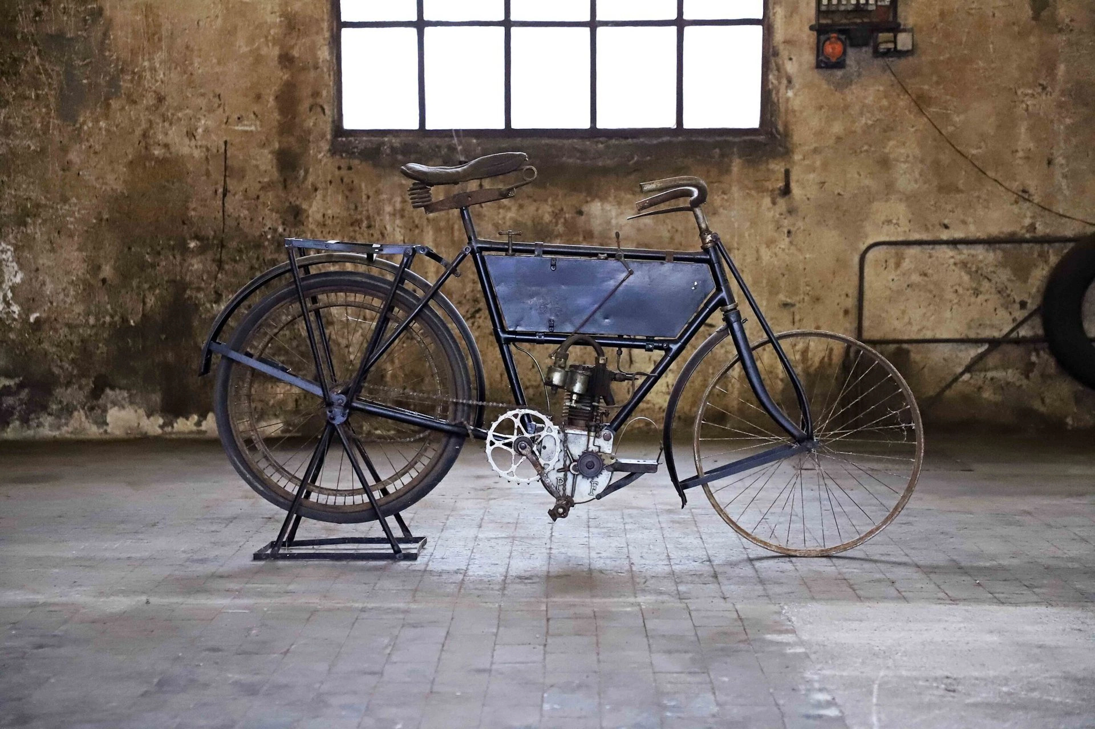 c. 1905 - Peugeot 2 HP Type C - Lot 6