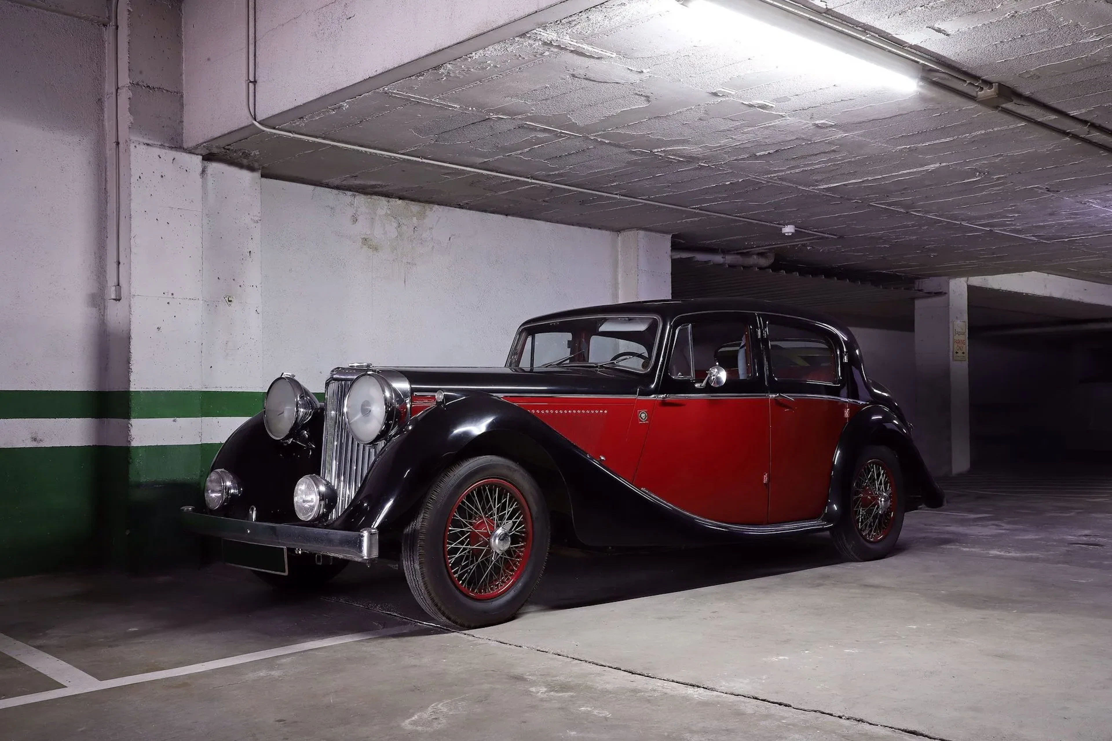1948 - Jaguar MkIV 3.5 Saloon - Lot 87