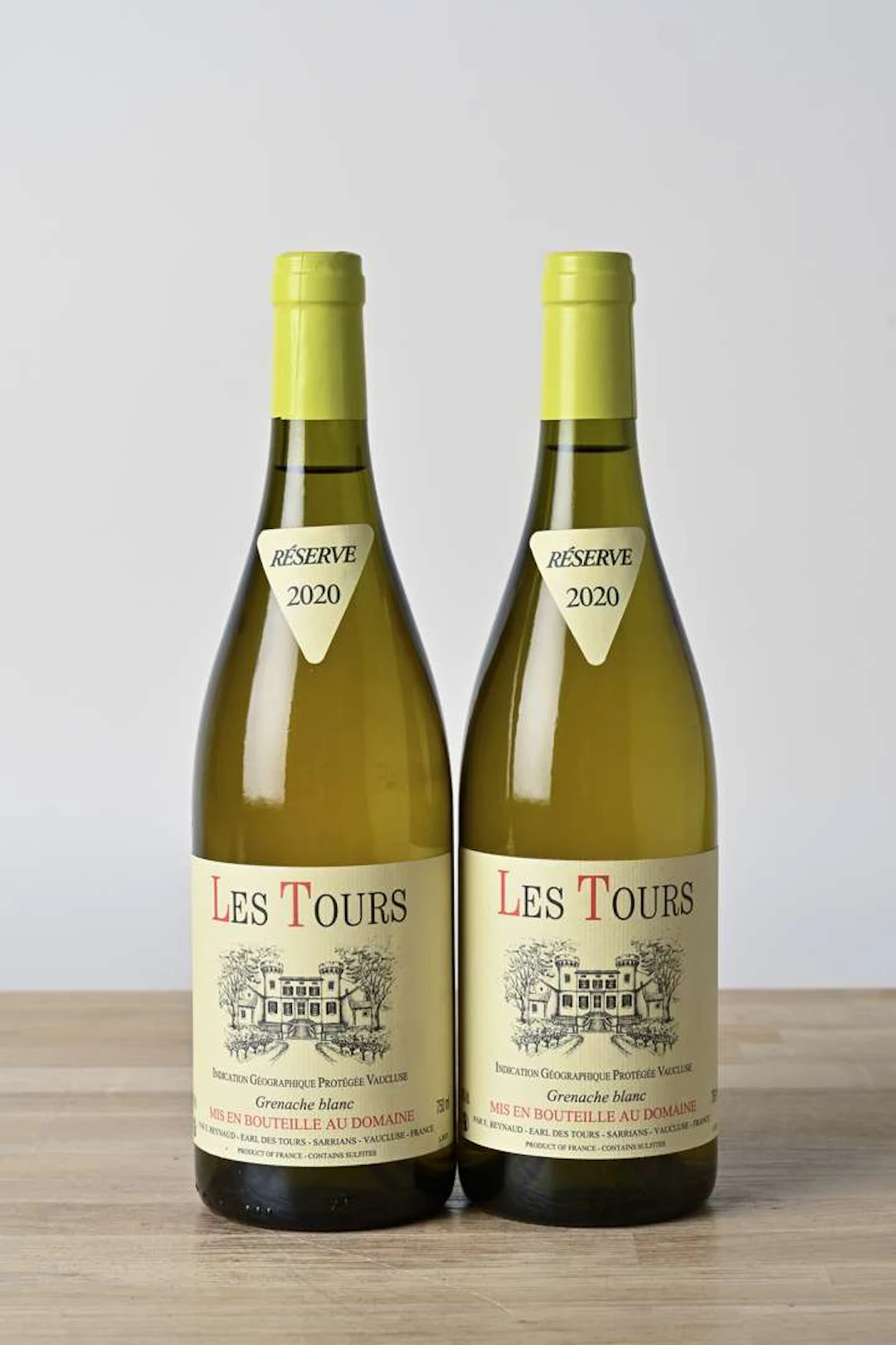 Les Tours