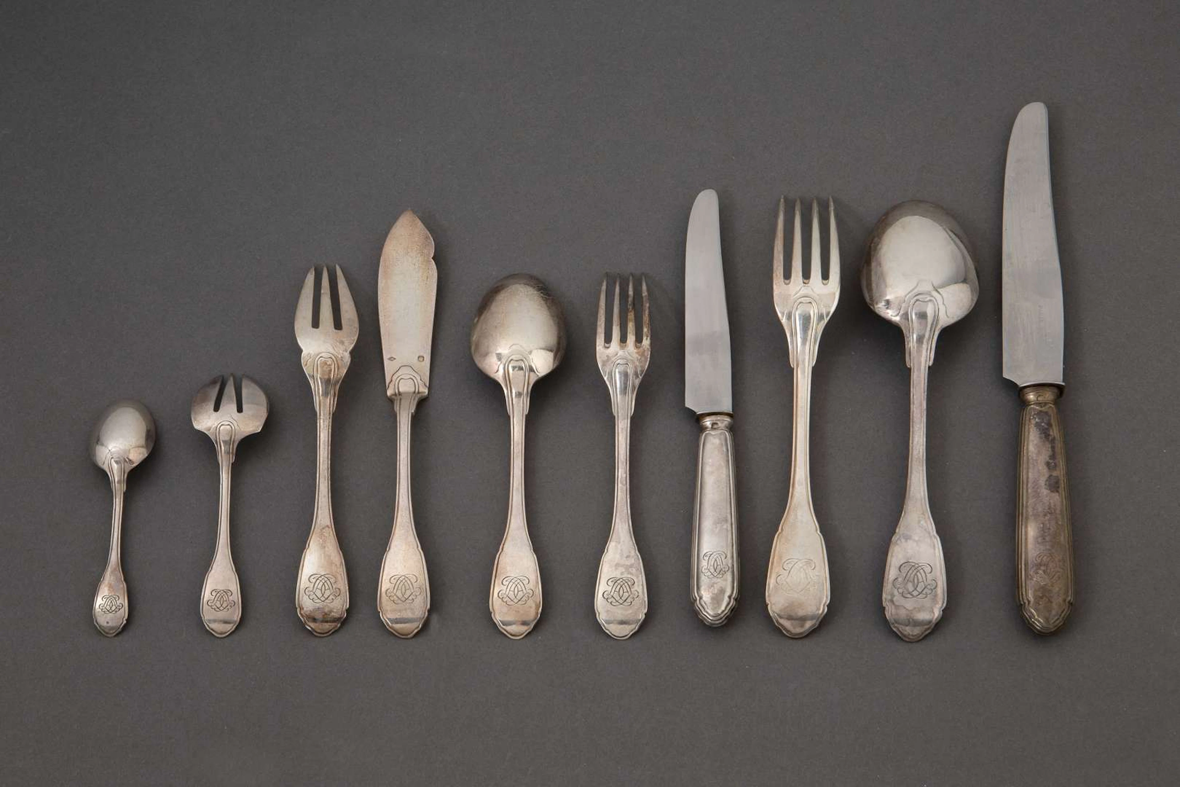 HENRI LAPPARRA, Silver cutlery set, filets design.