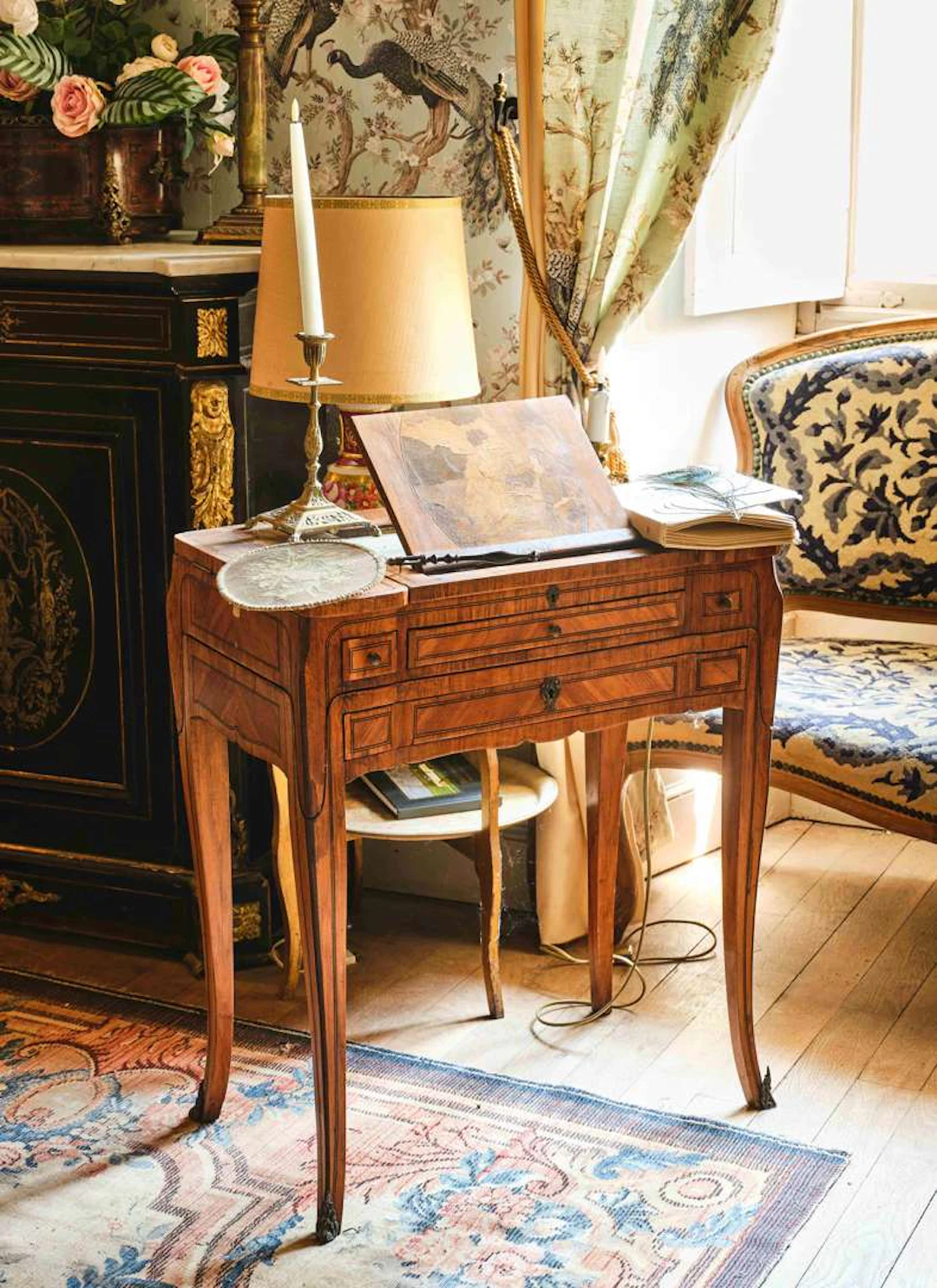 Maternity bed, made of inlaid wood