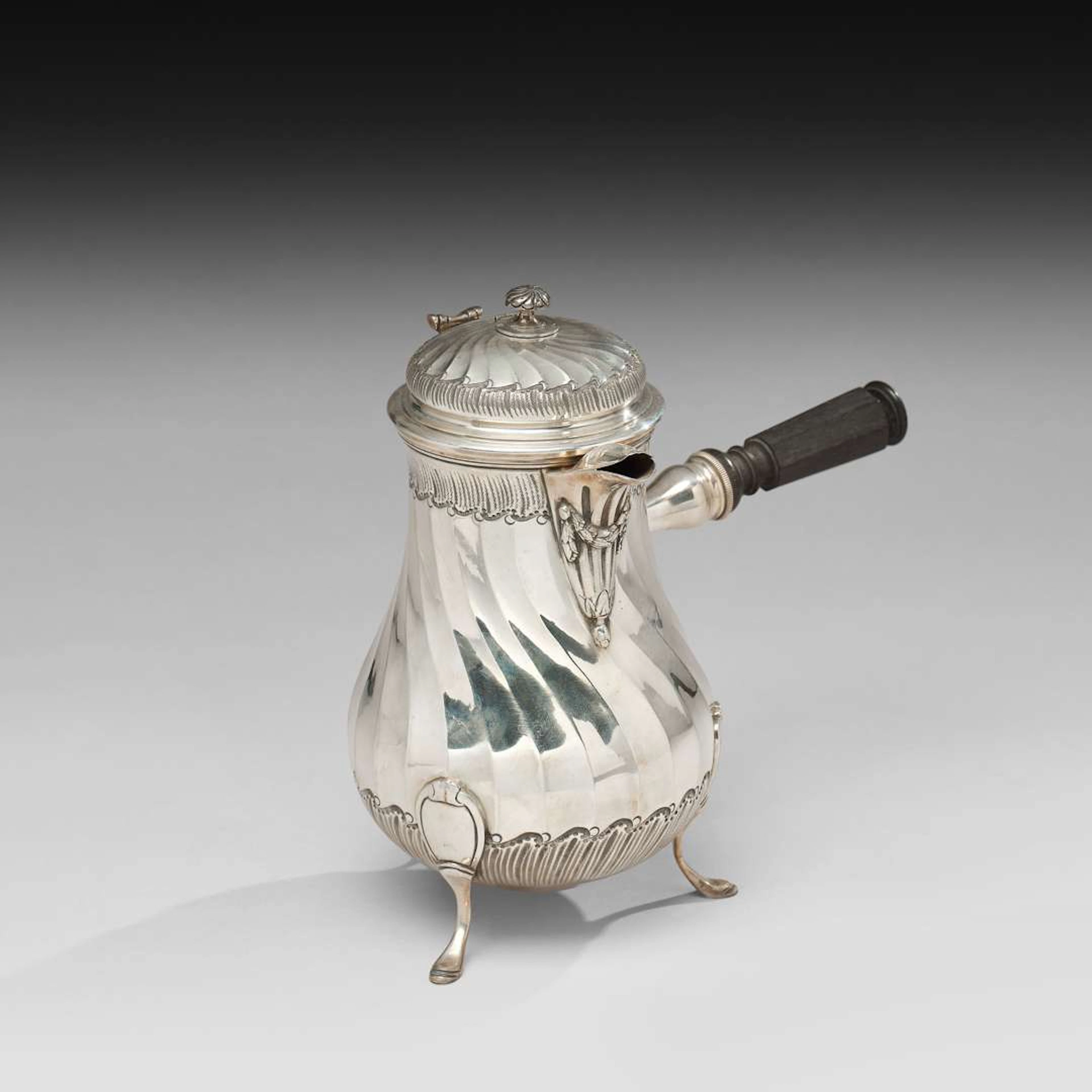 CHOCOLATE MAKER