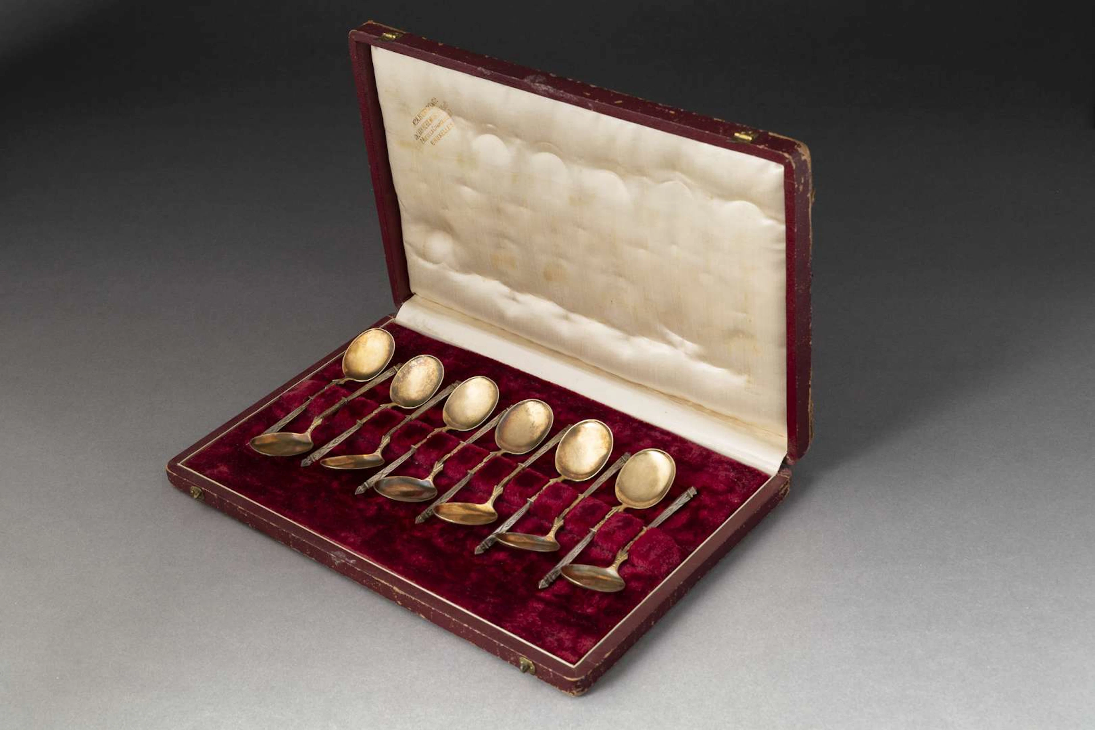 TWELVE SORBET SPOONS