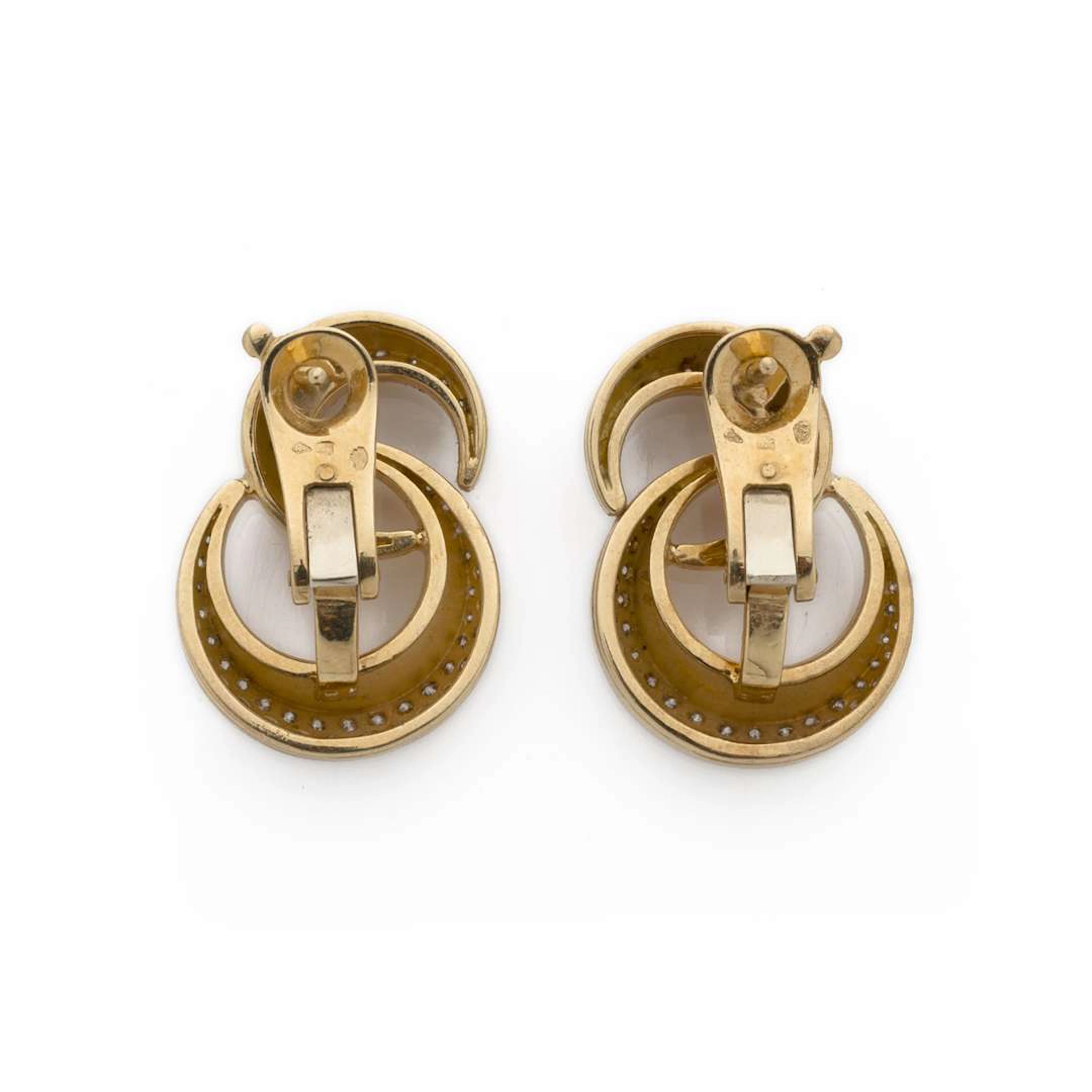 FRED, A pair of earrings