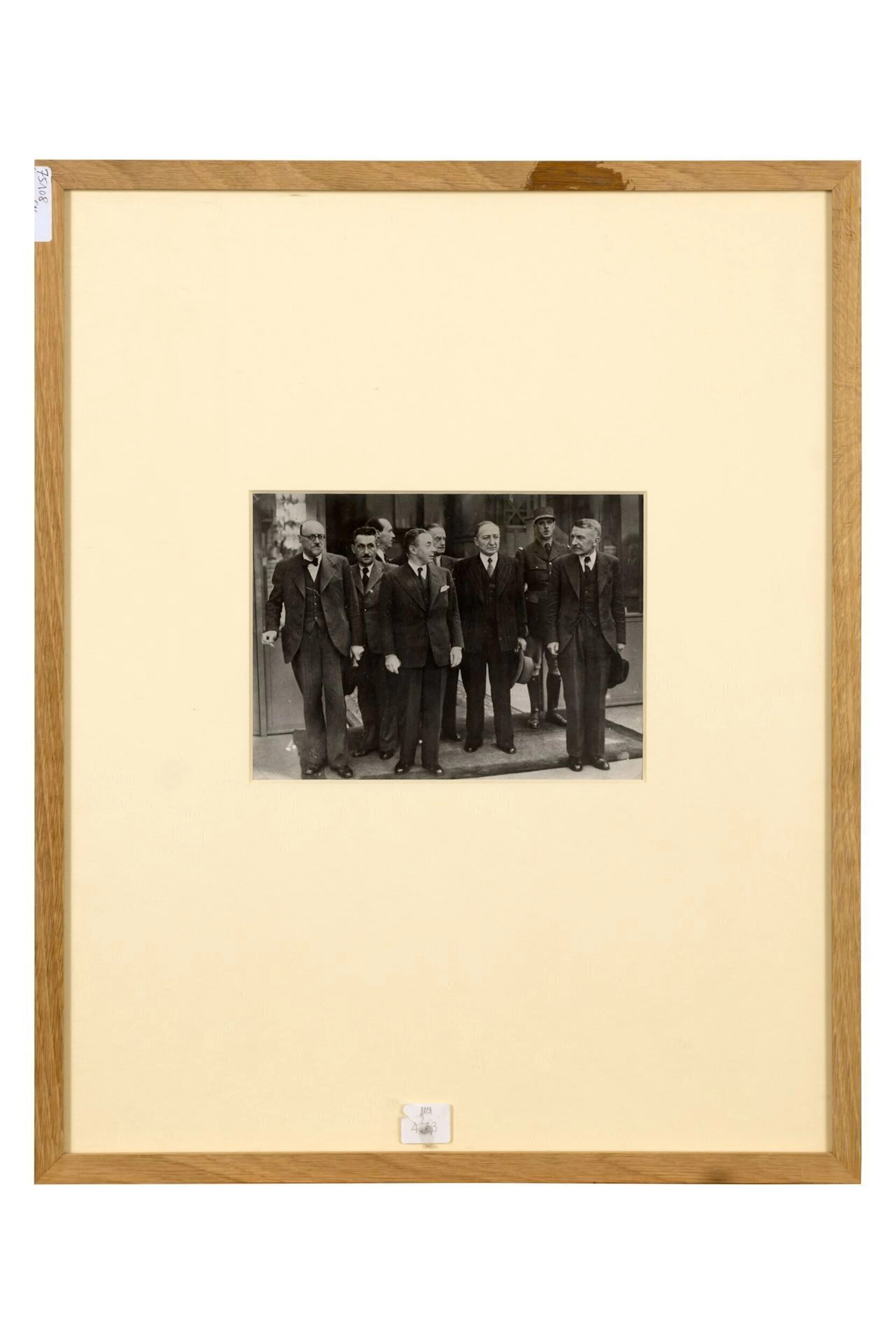 [GAULLE Charles de (1890-1970)] - Lot 245