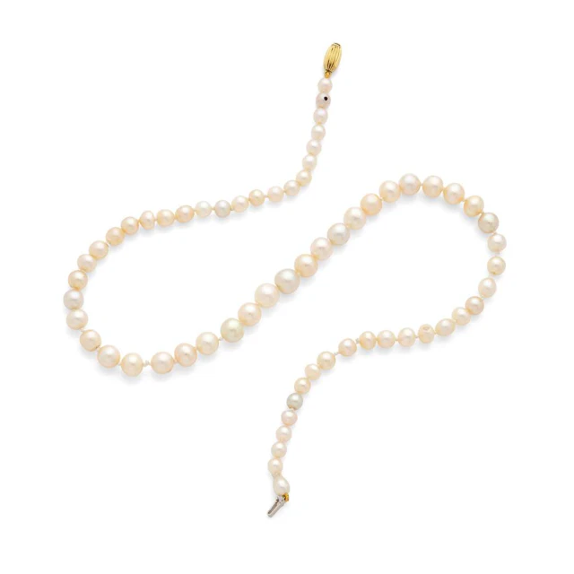 ‘FINE PEARLS’ NECKLACE