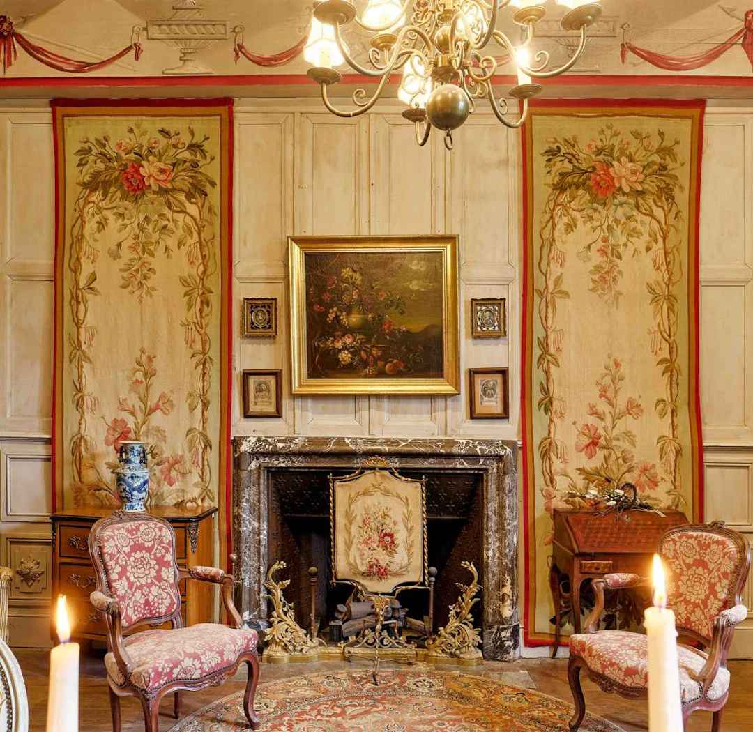 Pair of doors, as a tapestry