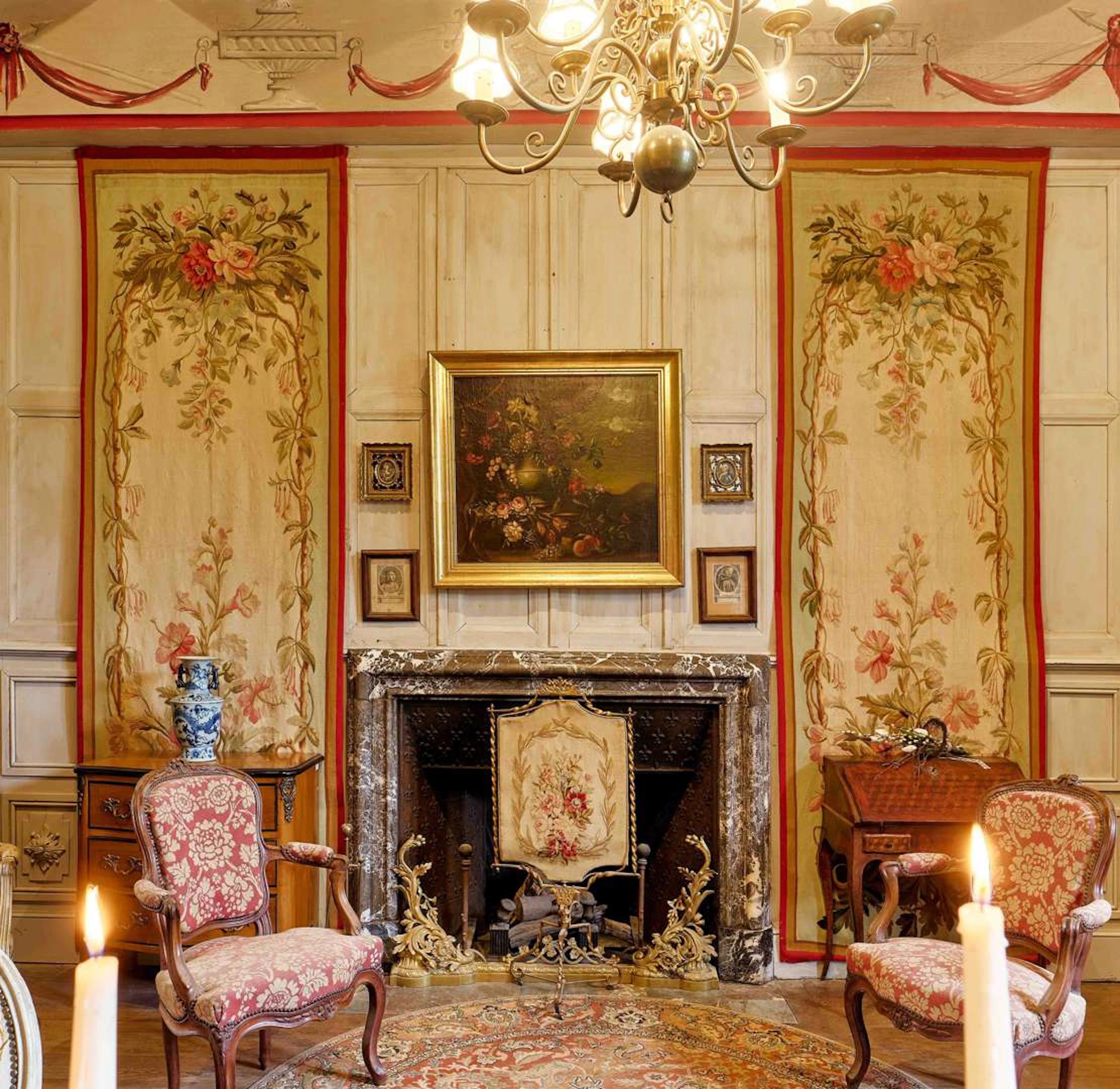 Pair of doors, as a tapestry