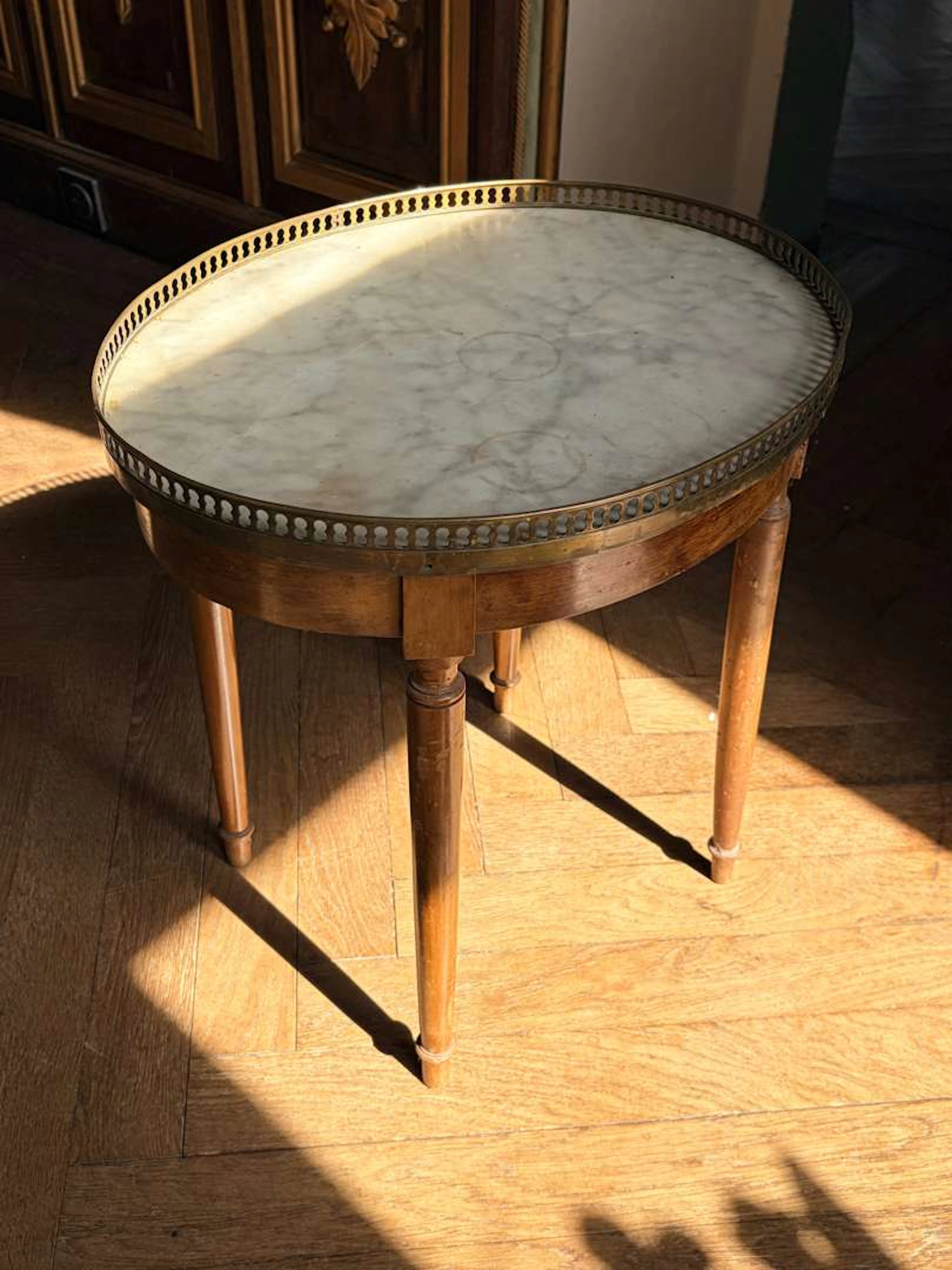 Small hot-water bottle table, made of wood