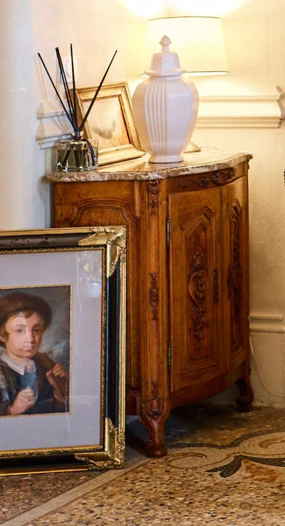 Small buffet, made of moulded and carved wood