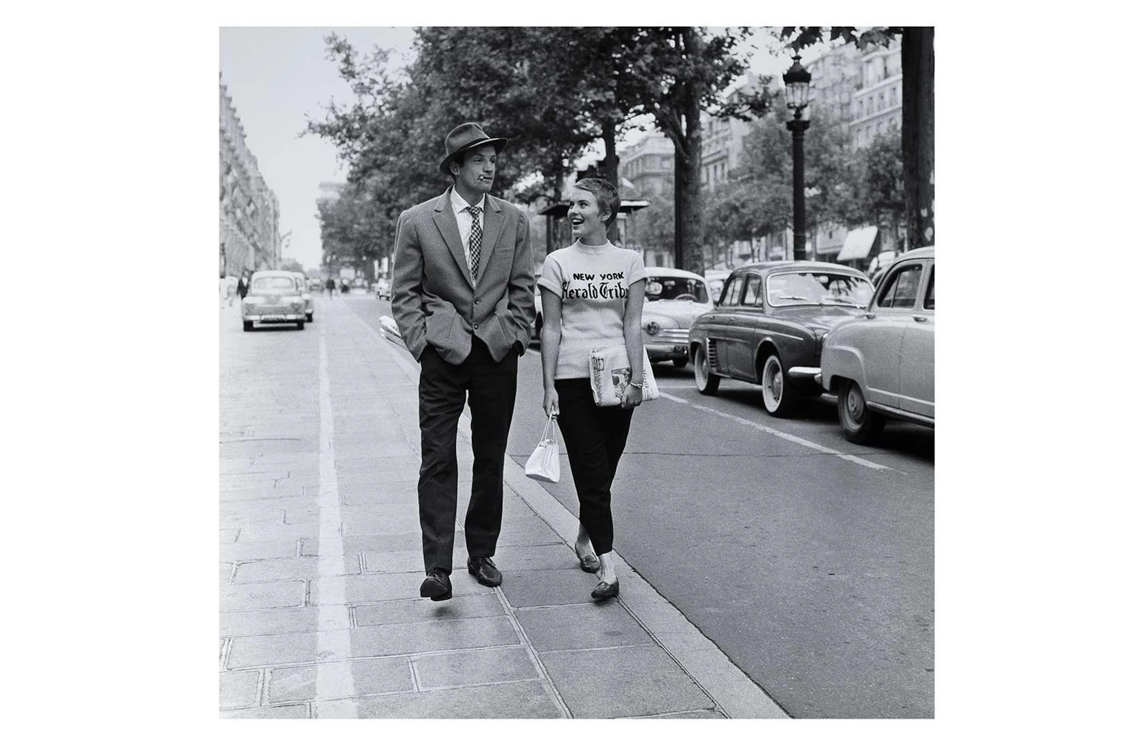 Raymond CAUCHETIER (1920–2021), Breathless. Jean-Luc Godard. Walking