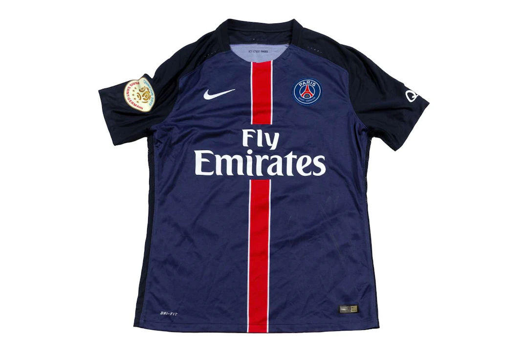 FOOTBALL Ezequiel LAVEZZI