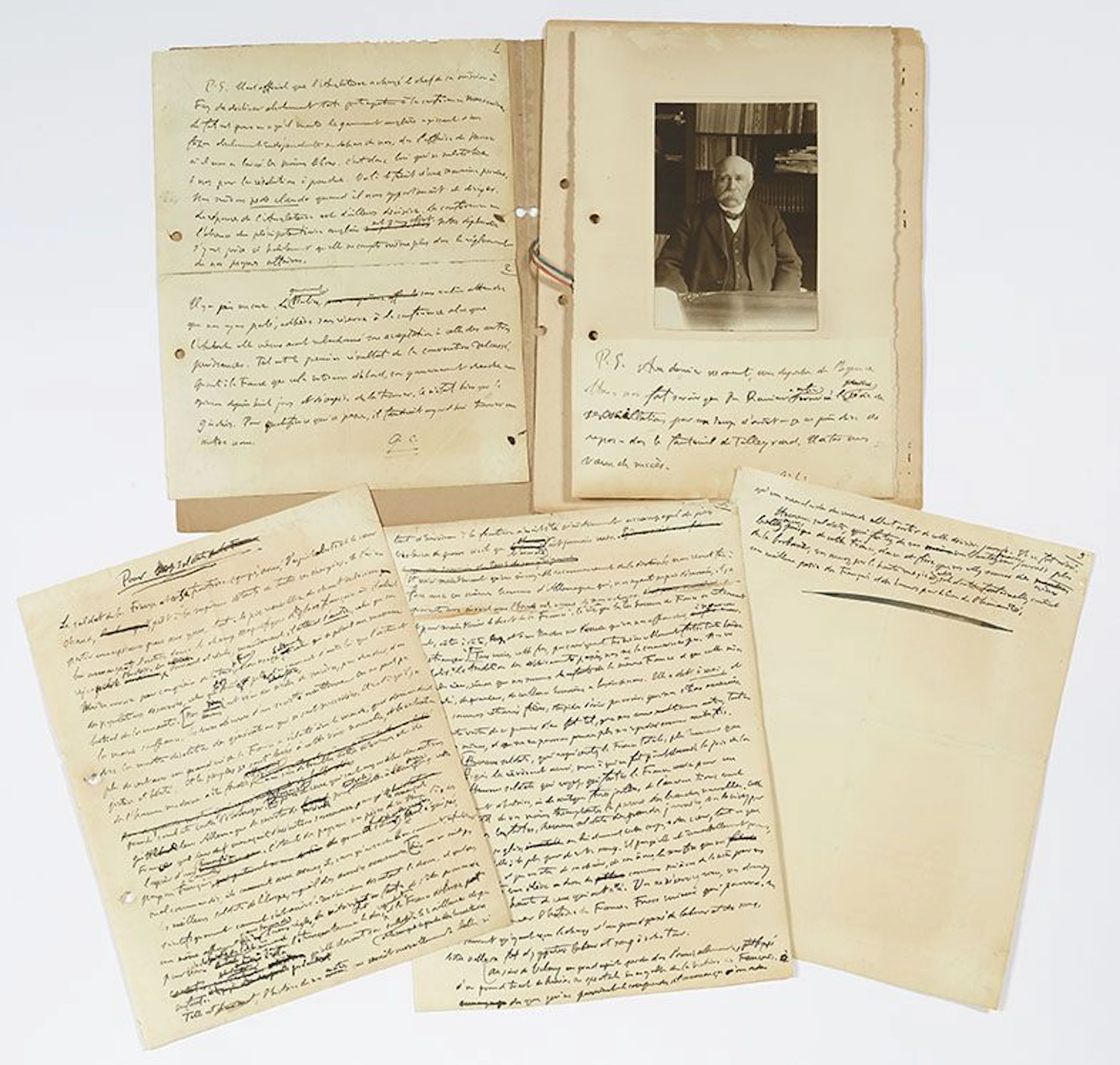 CLEMENCEAU Georges (1841-1929): autograph MANUSCRIT, Pour no - Lot 800