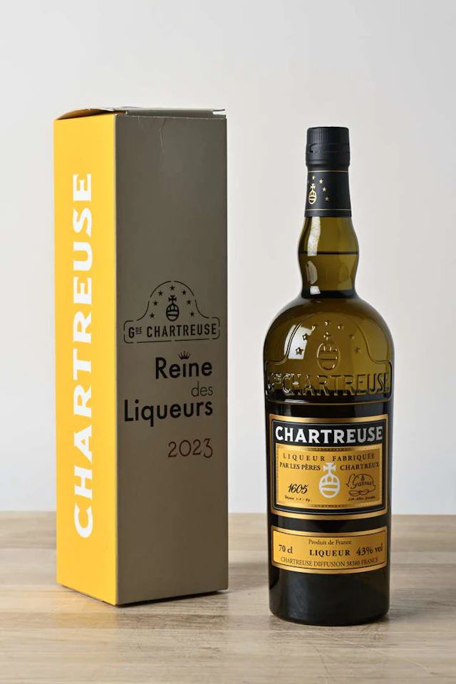 Chartreuse