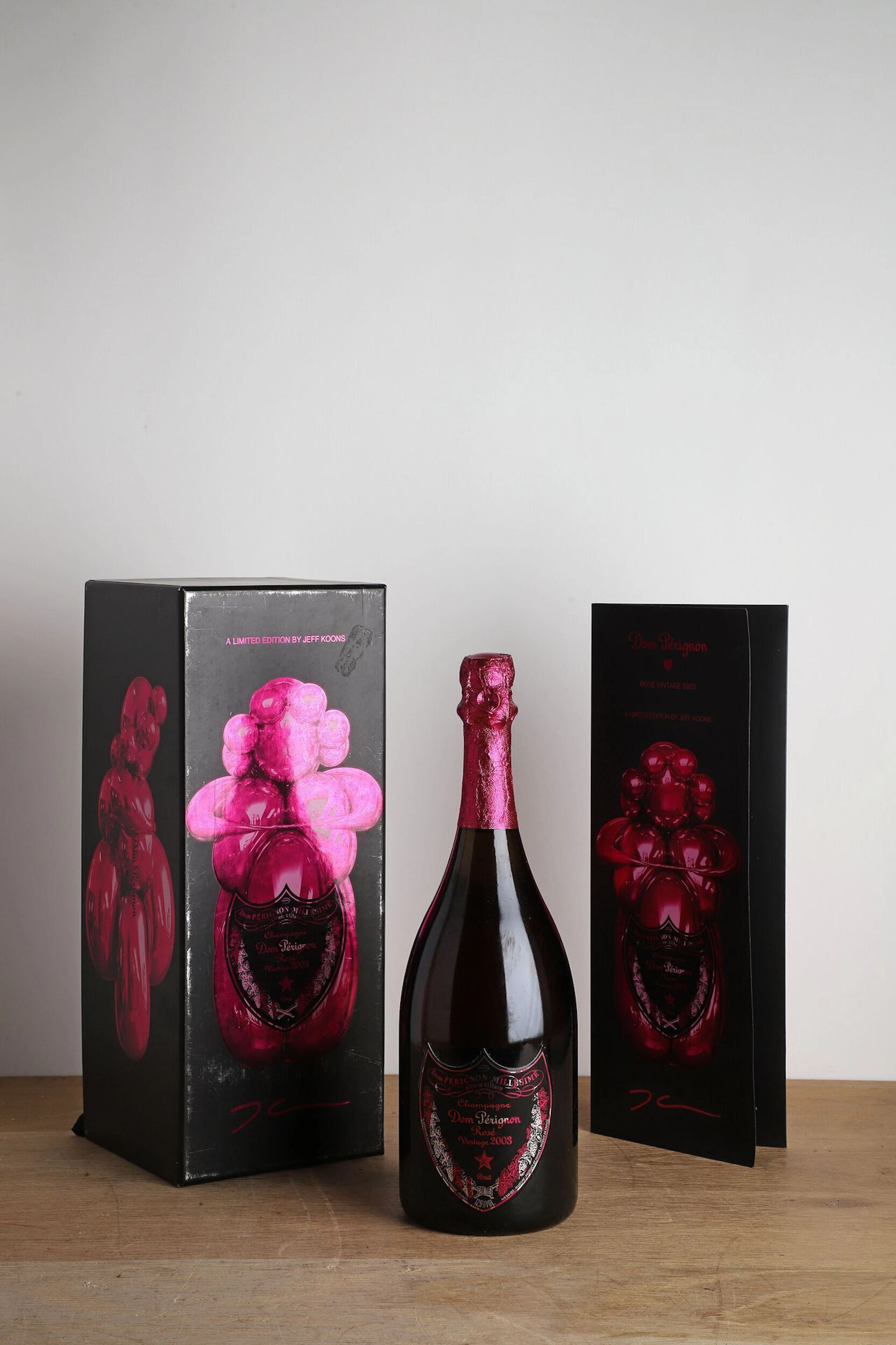 1 B CHAMPAGNE BRUT DOM PÉRIGNON EDITION LIMITÉ JEEFF KOONS R - Lot 437