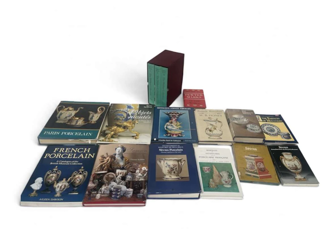 [FRANCE / PORCELAINE FRANÇAISE / SÈVRES / VINCENNES / PORCELAINE DE