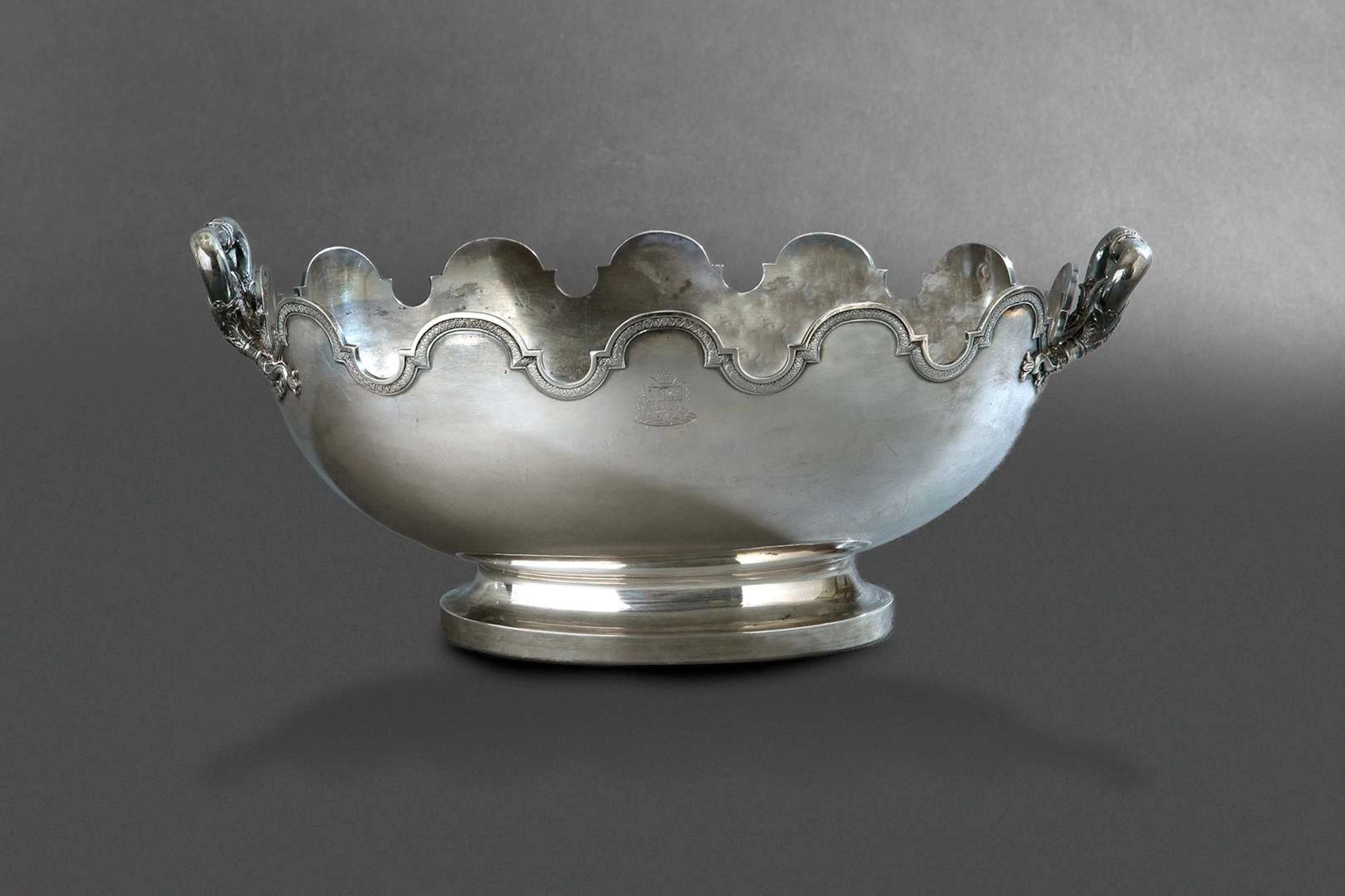 LARGE GLASS-COOLING BOWL FEATURING COAT OF ARMS
