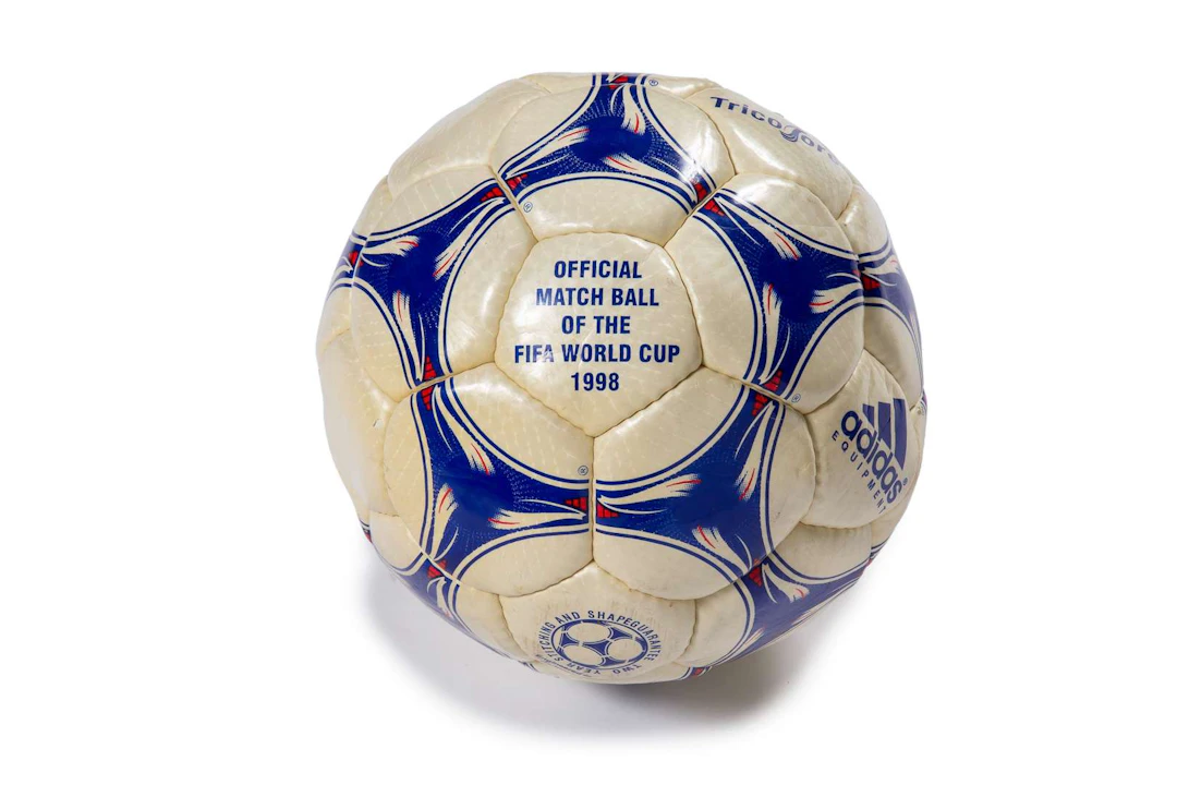 FOOTBALL 1998 World Cup ball, World Cup 1998