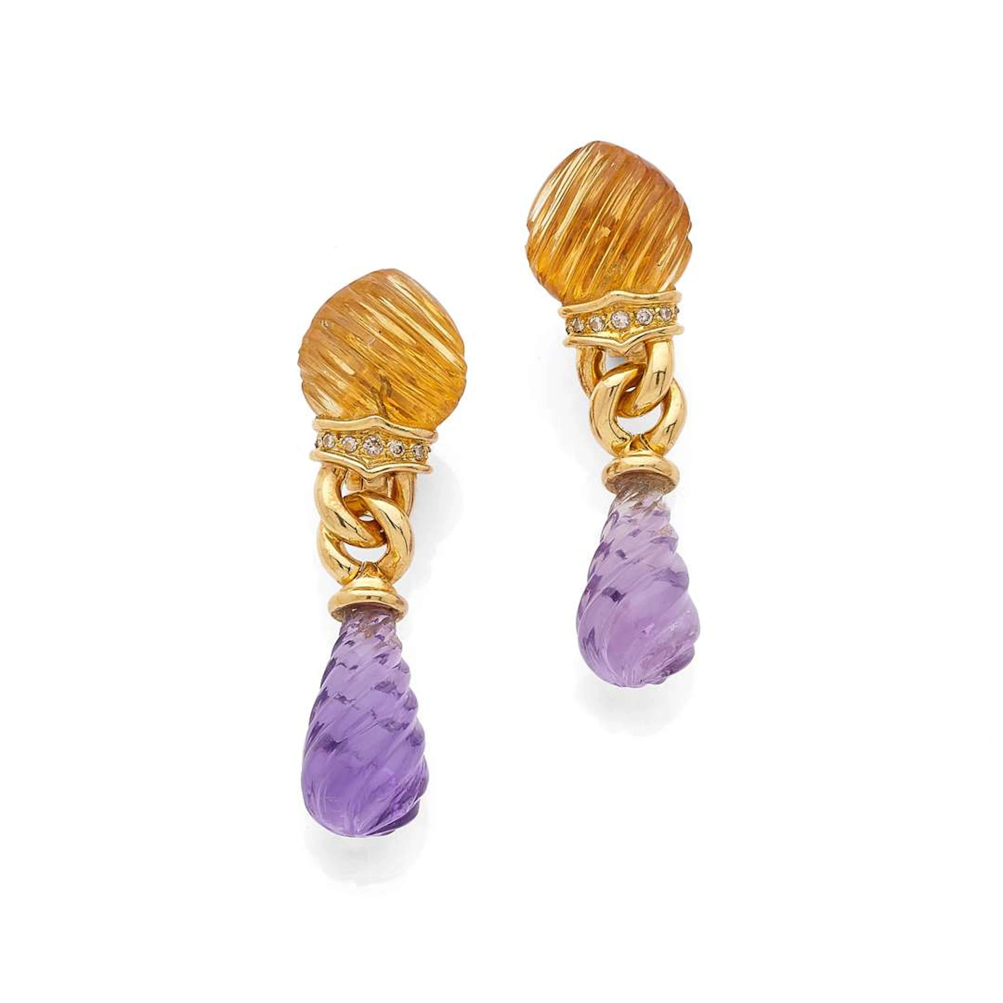 PAIR OF “TORSADES” EARRINGS