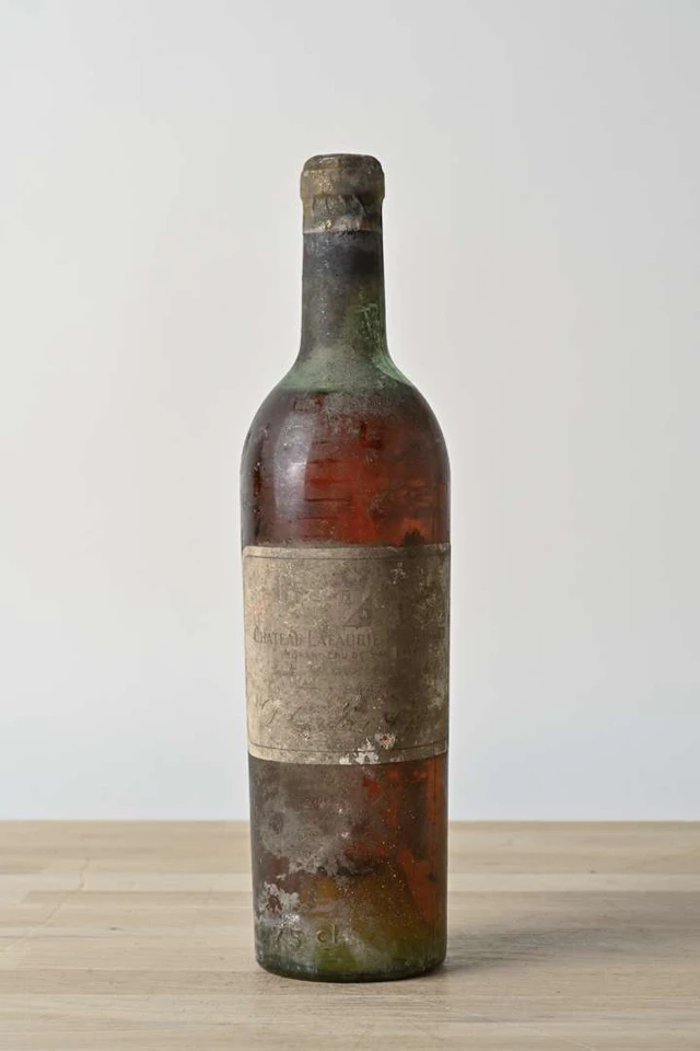 Château Lafaurie-Peyraguey, Lot de vins (Haut Brion, Mouton Rothschild…)