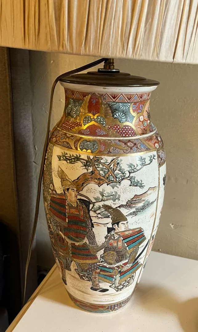 JAPAN, Satsuma, Pair of vases