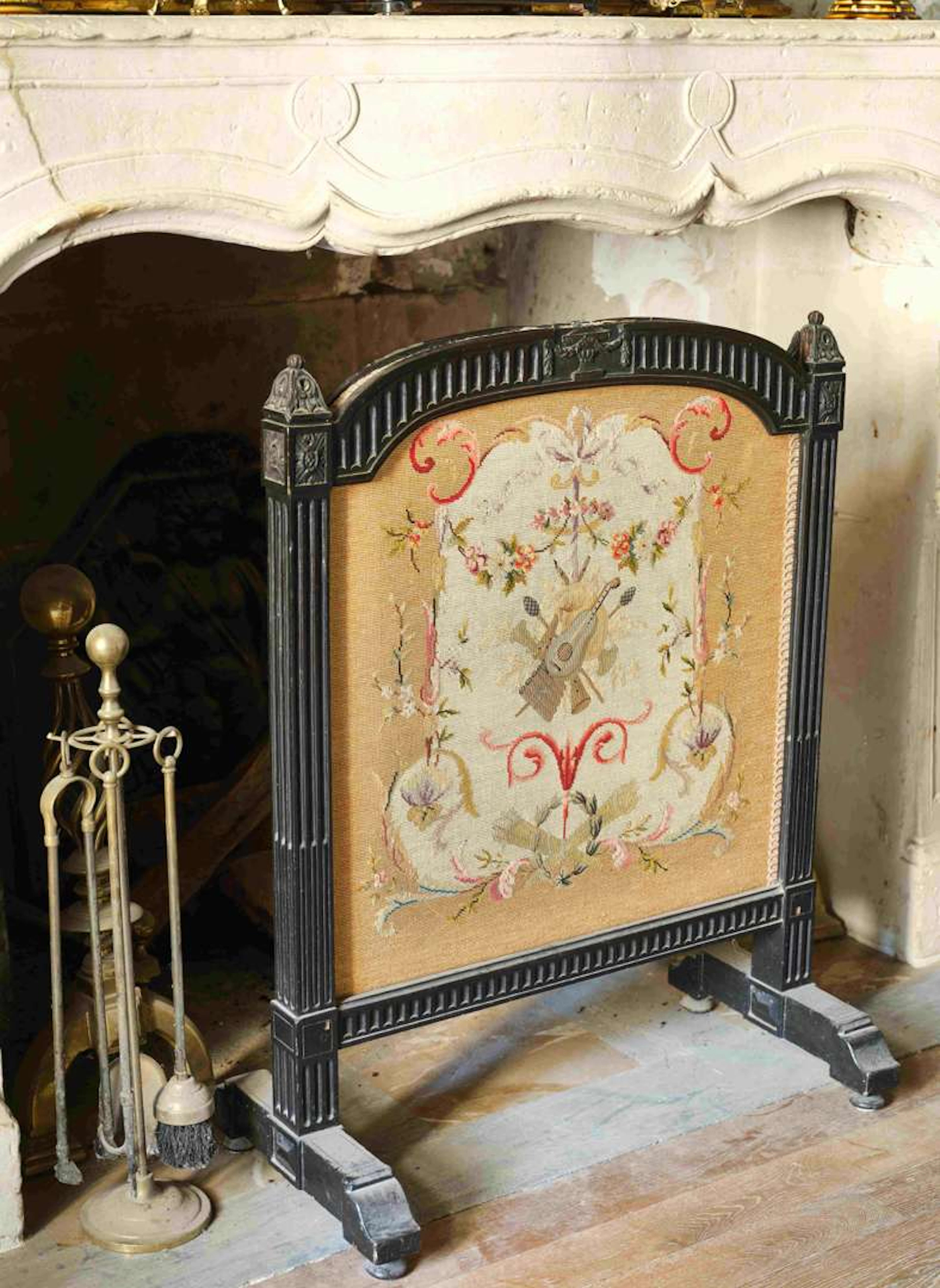 Fireplace screen, carved, blackened wood