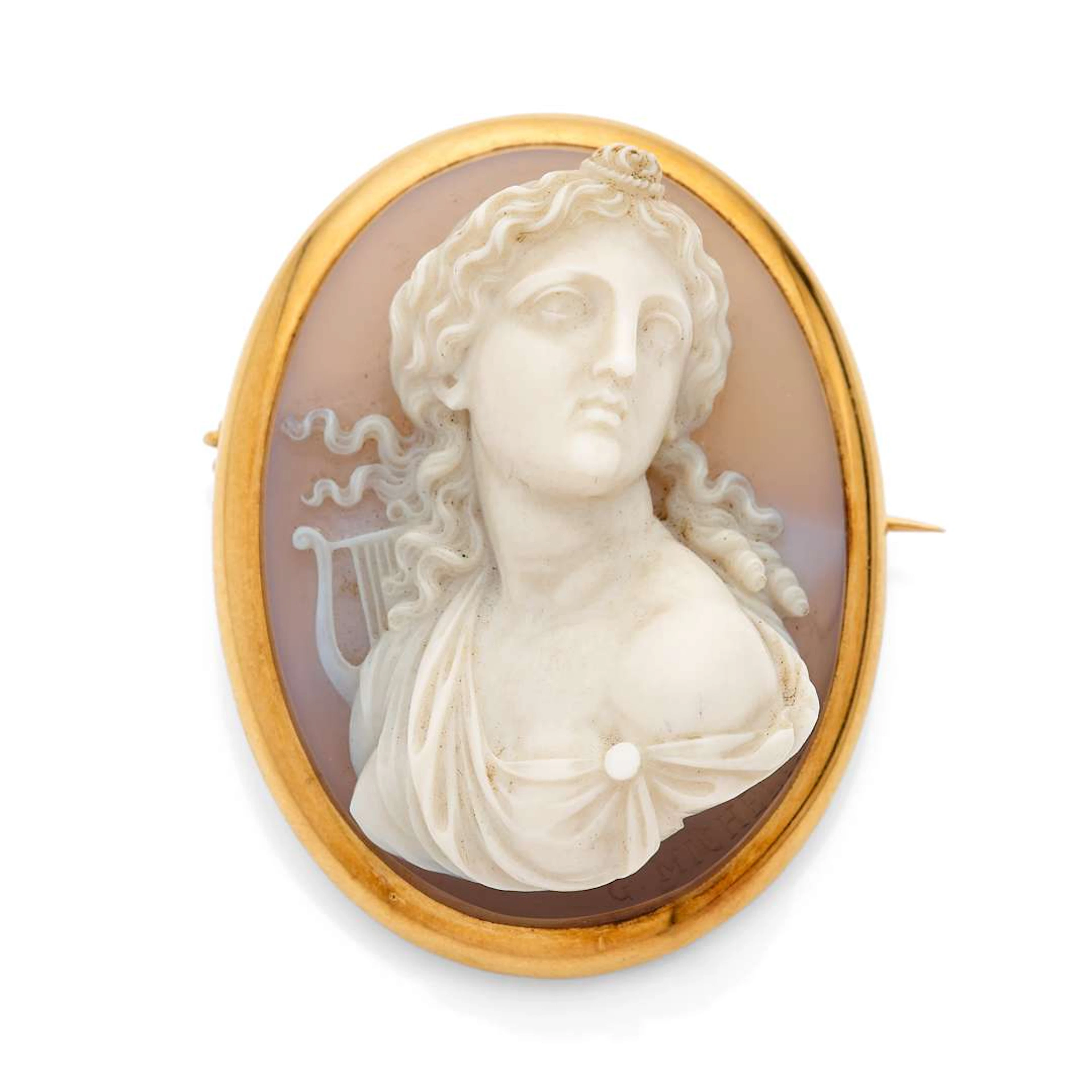 “WOMAN WITH A LYRE” CAMEÉ BROOCH