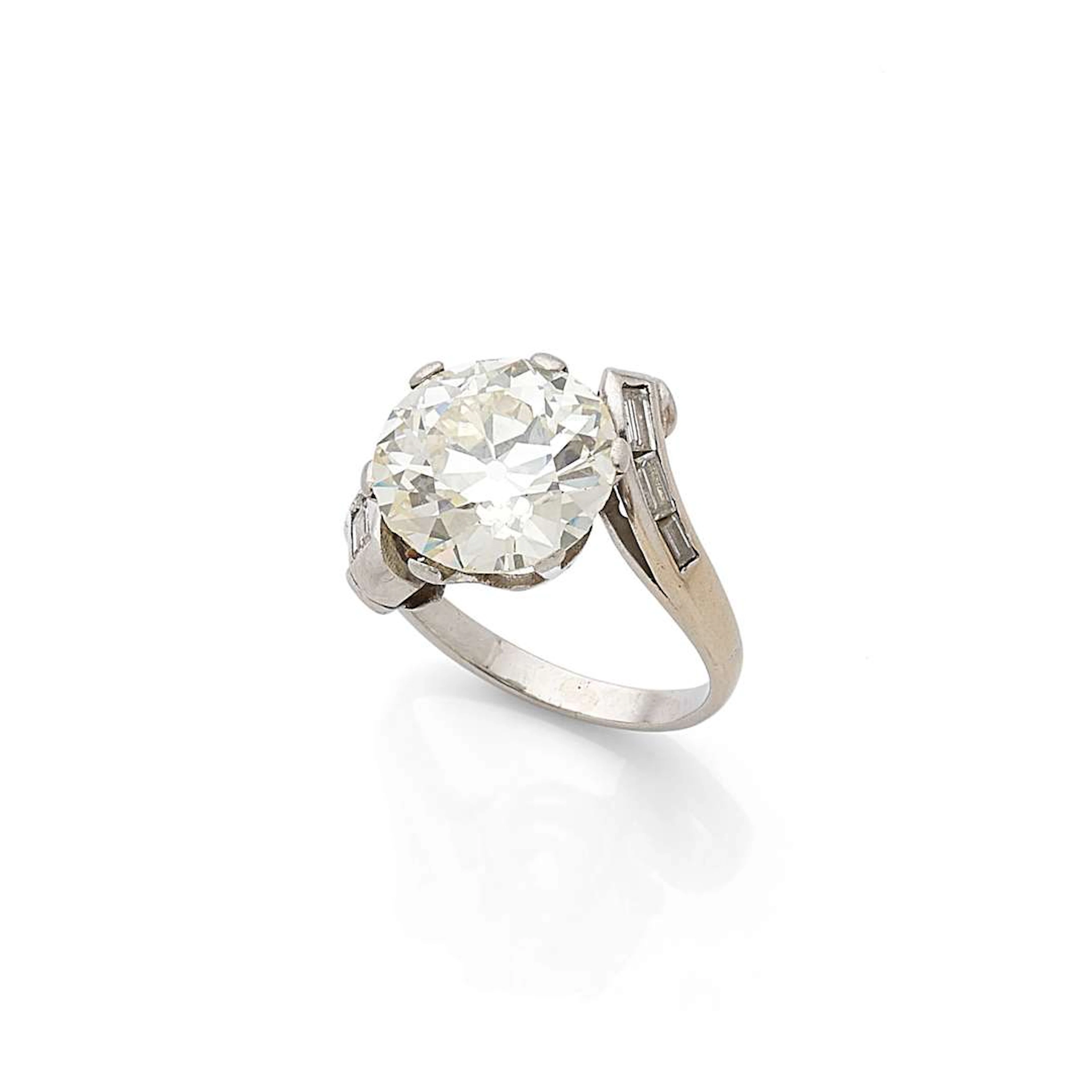 “DIAMOND” RING
