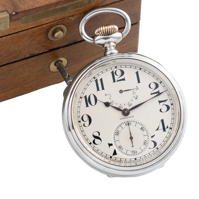 LONGINES