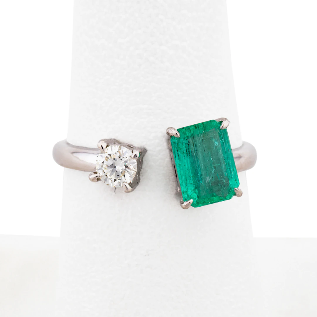Modern Emerald & Diamond 18K White Gold Band Ring