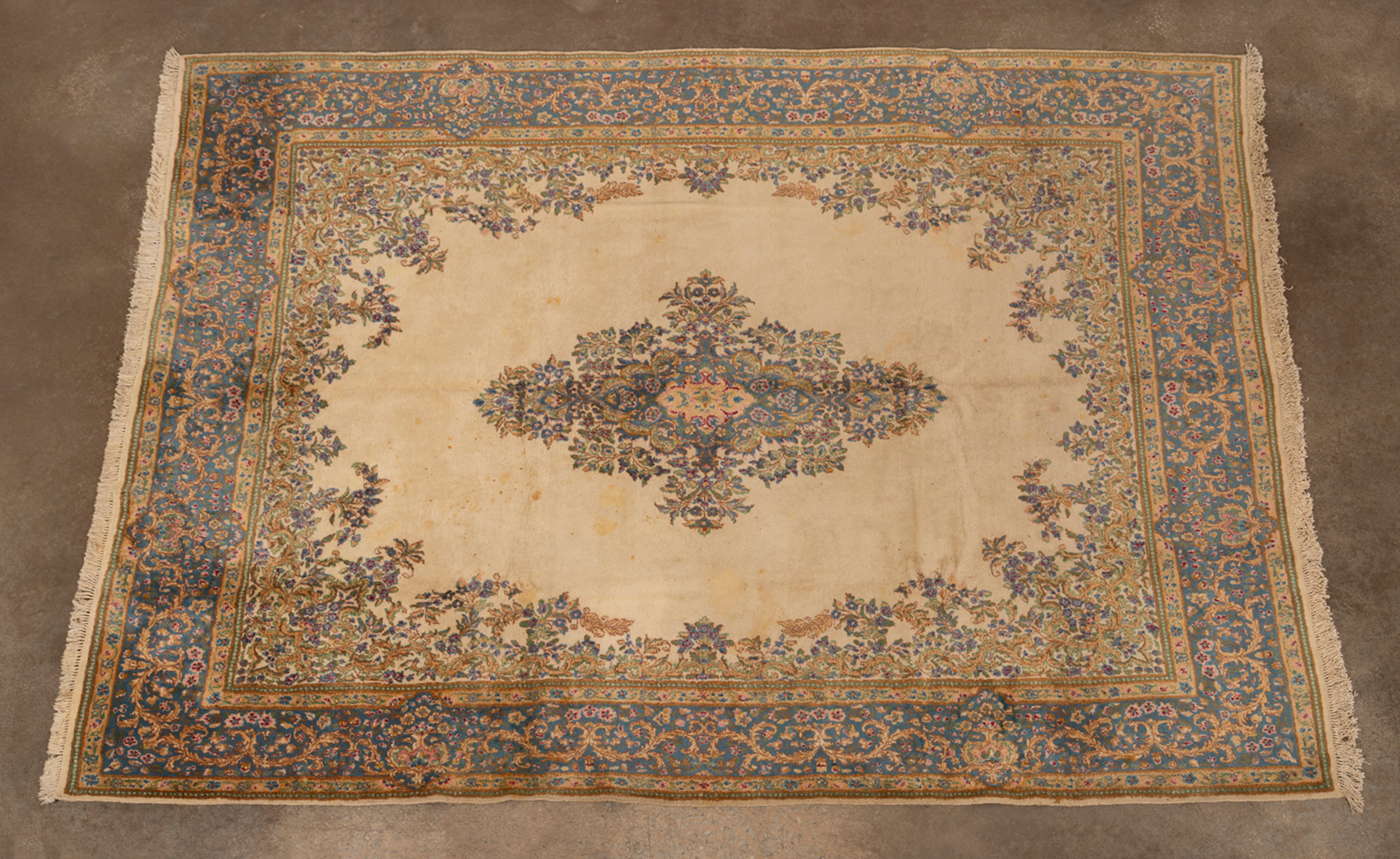 Persian Kerman Rug, 20th C., Off-White/Blue/Green
