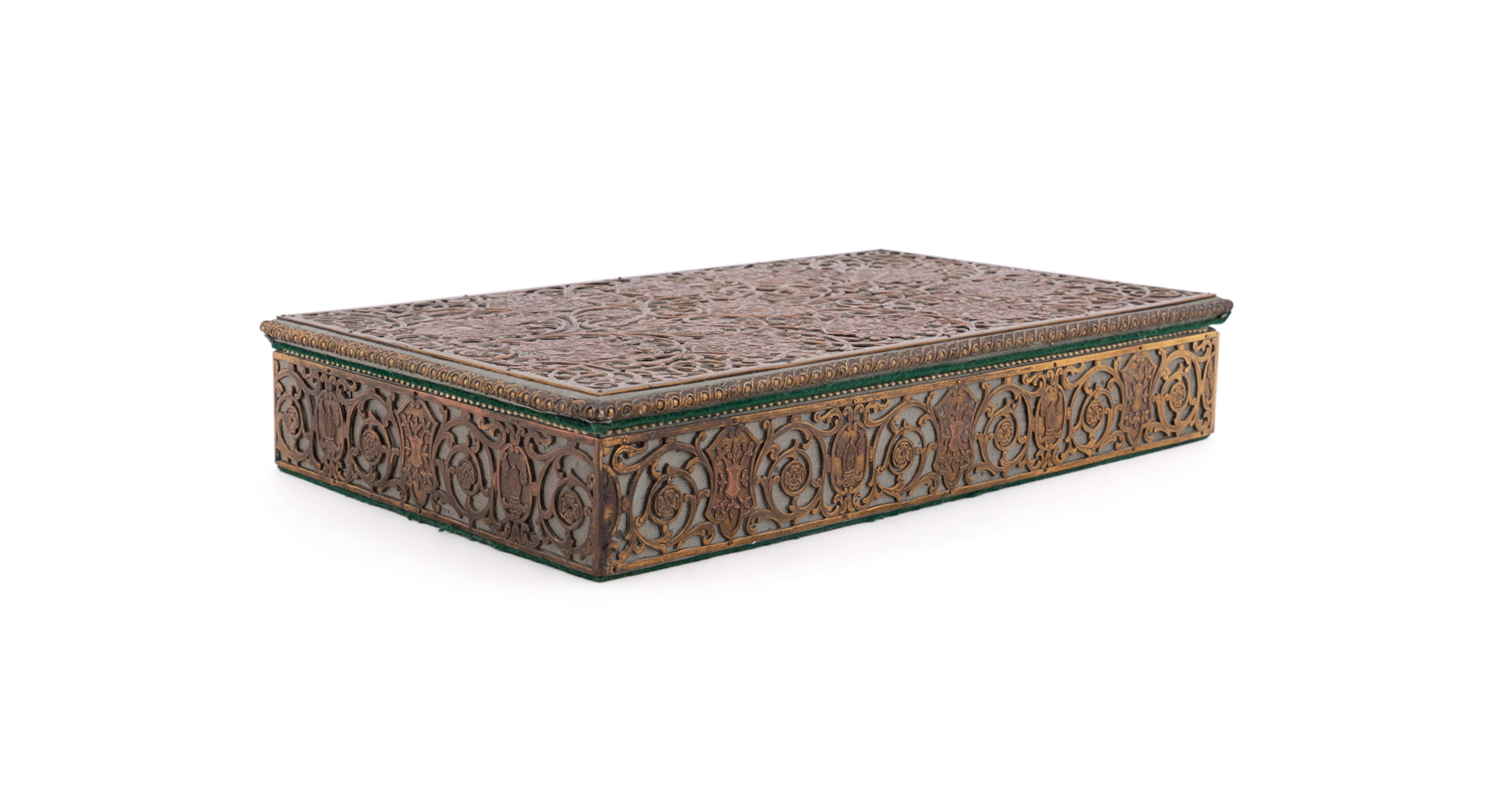 Oscar Bach (manner) Heraldic Desk Box