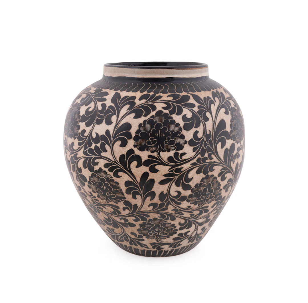 L. 19th C. Cizhou Black Glazed Floral Motif Jar