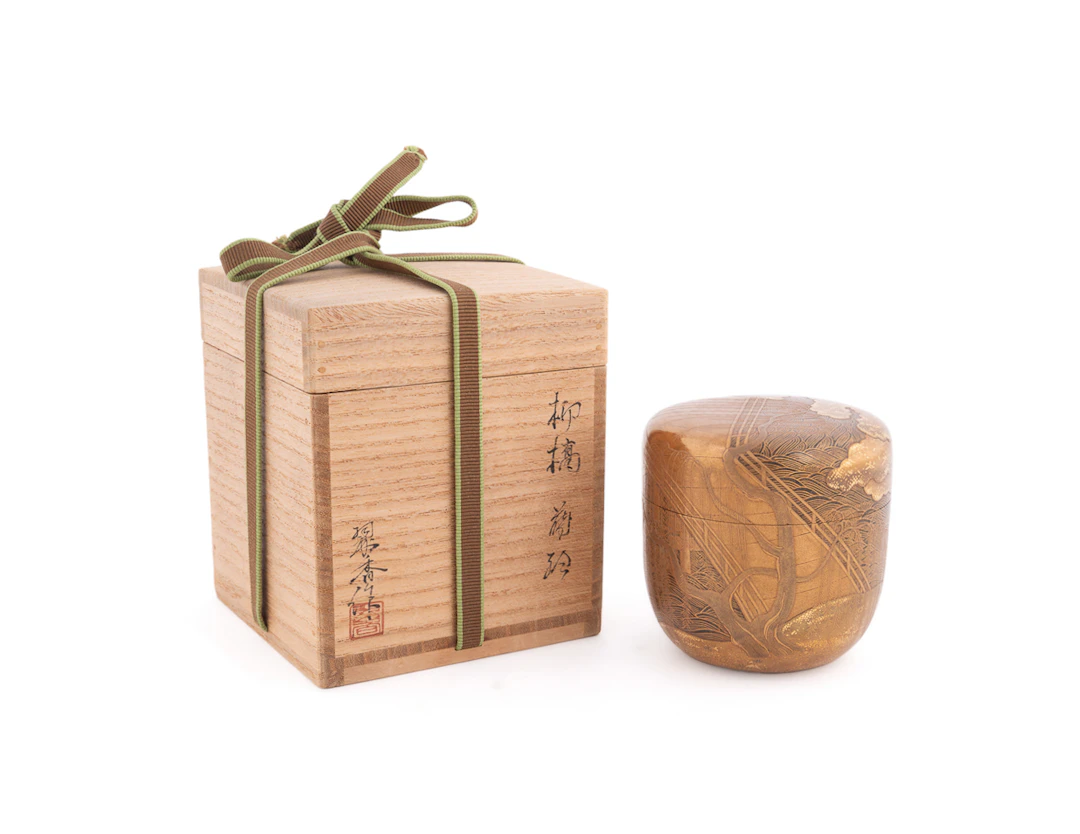 Suiko Toyohira, Japanese Lacquer Tea Caddy in Box