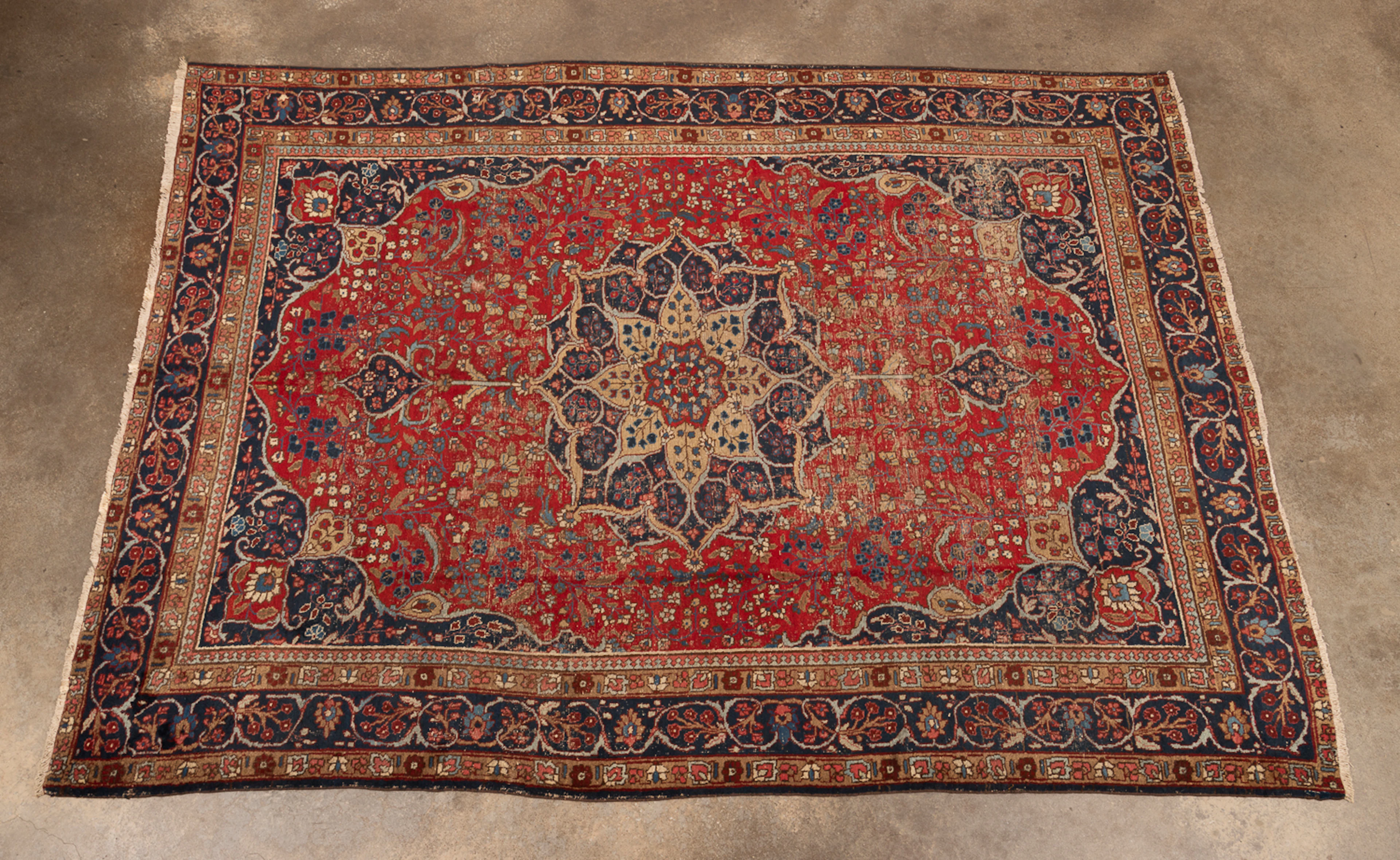 Persian Tabriz Rug, 20th C., Red/Blue/Off-White