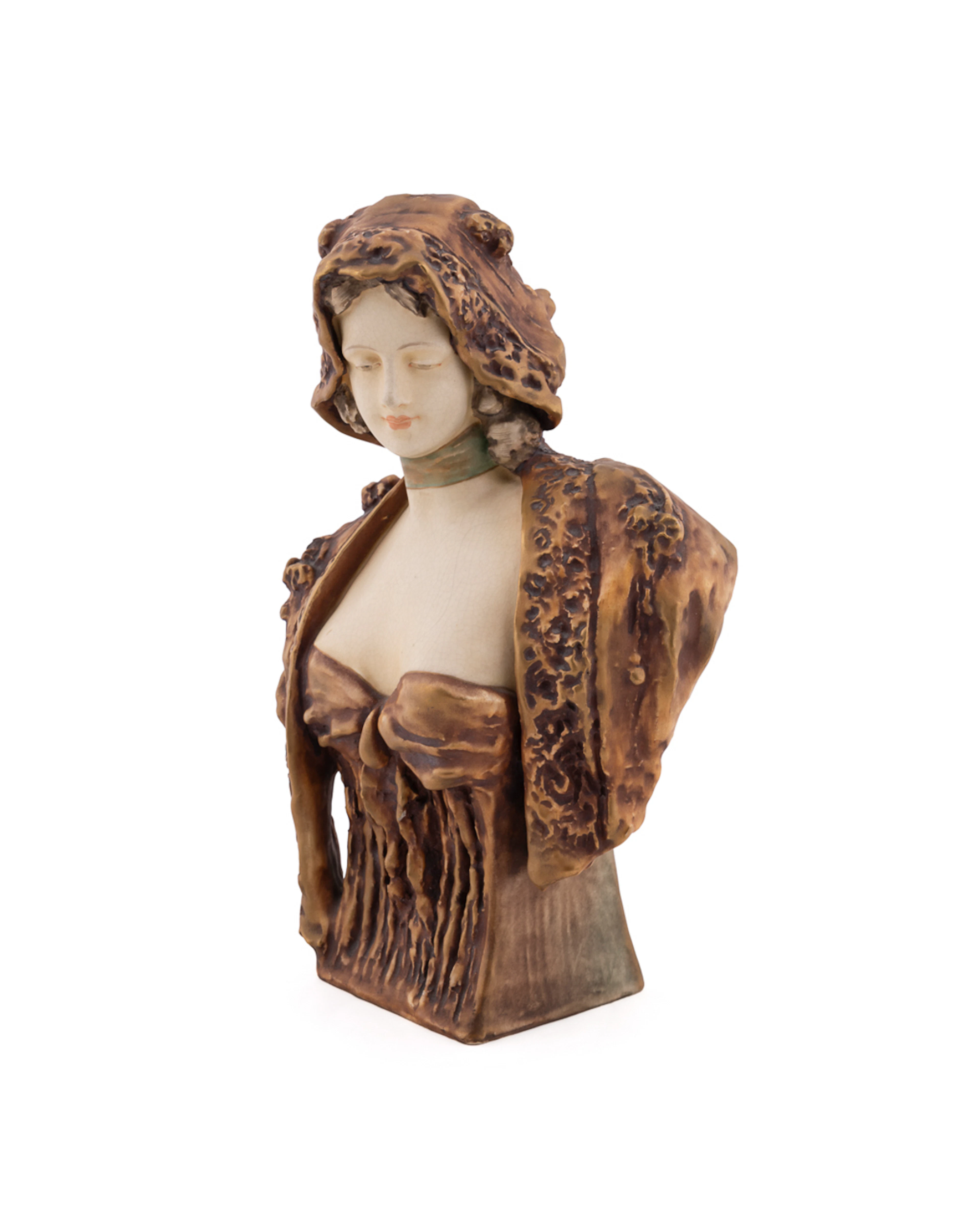 Amphora Art Nouveau Bust of a Maiden, C. 1900