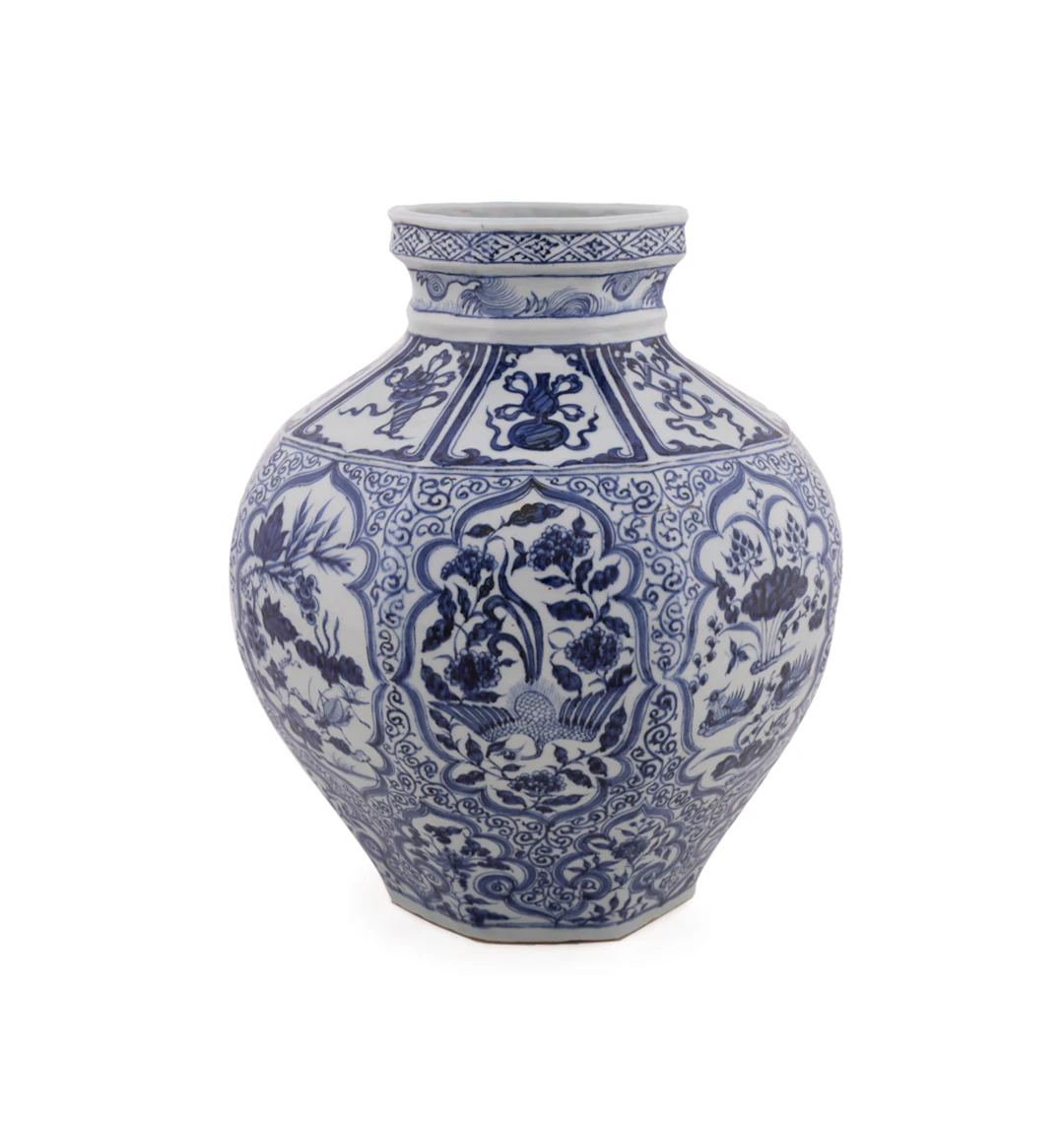 Yuan Dynasty Style Blue & White Porcelain Vase