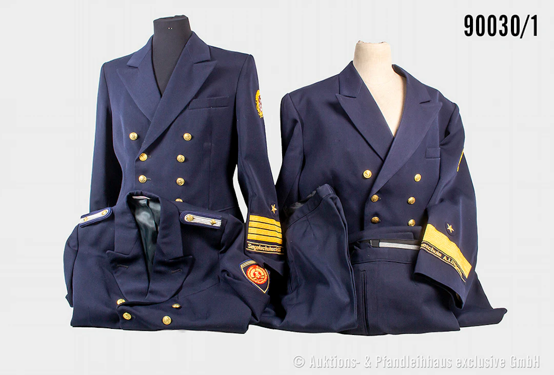 Konv. 9 Uniformen NVA Volksmarine (Hosen und Jacken), diese komplett