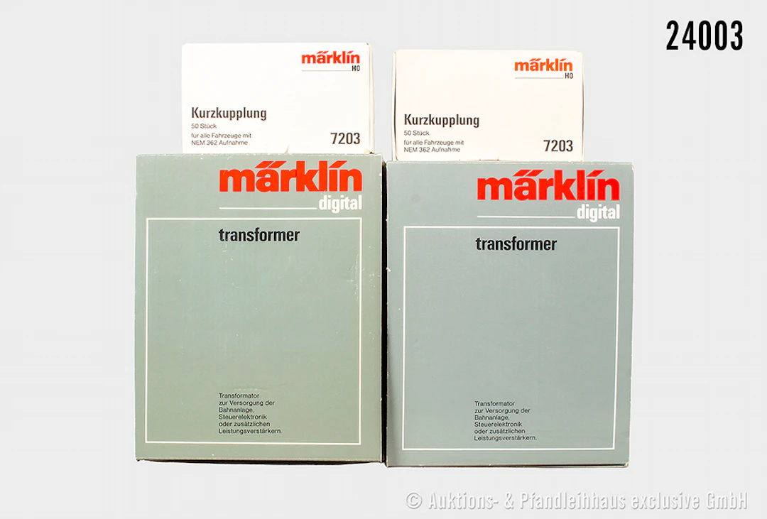 Märklin H0 Zubehör: 2x 6002 Trafo 52 VA, 2x 7202 Kurzkupplungen (unvollständig)