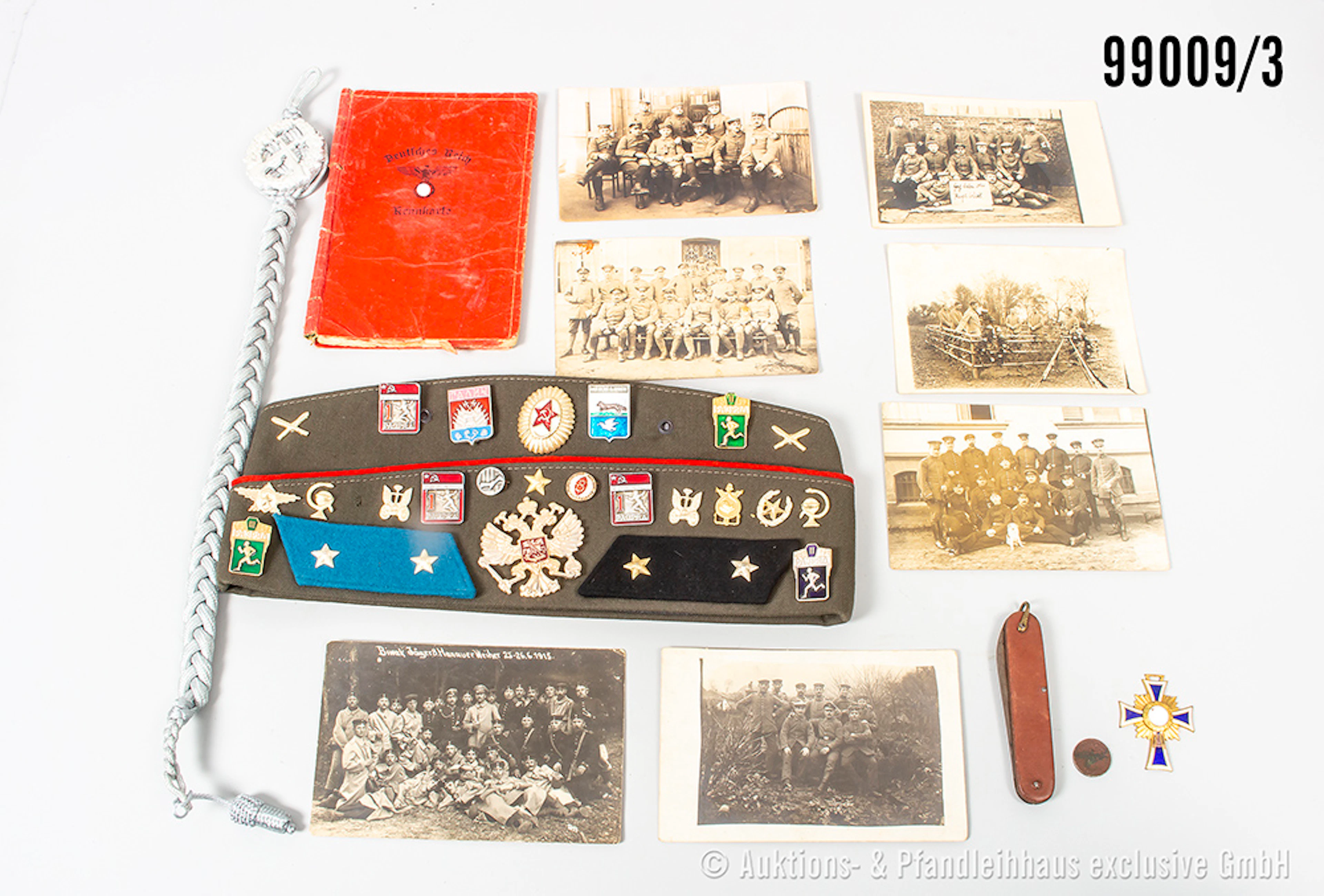 Konv. Verschiedenes, versch. Epochen, u.a. Kopie-Pickelhaube und Kopie-Tschako