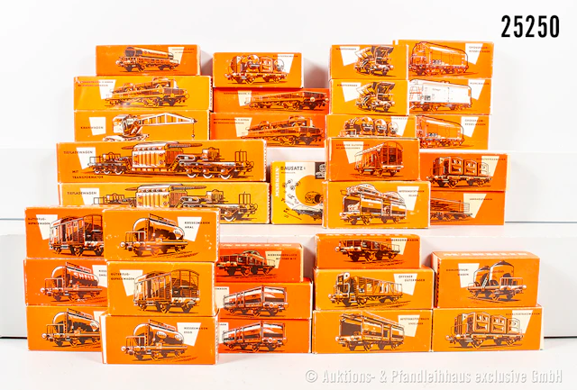 33x Märklin H0 Güterwagen: 2x 4610, 4506, 4910, 2x 4602, 4620, 4511